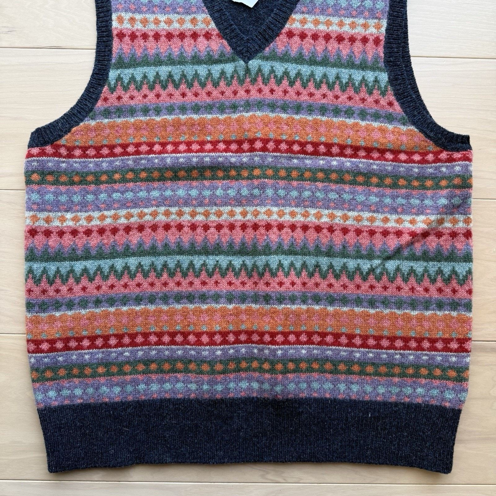 Brooks Brothers Brooks Brothers Vest L Fair Isle Jacquard Wool Pullover Size US L / EU 52-54 / 3 - 4 Thumbnail
