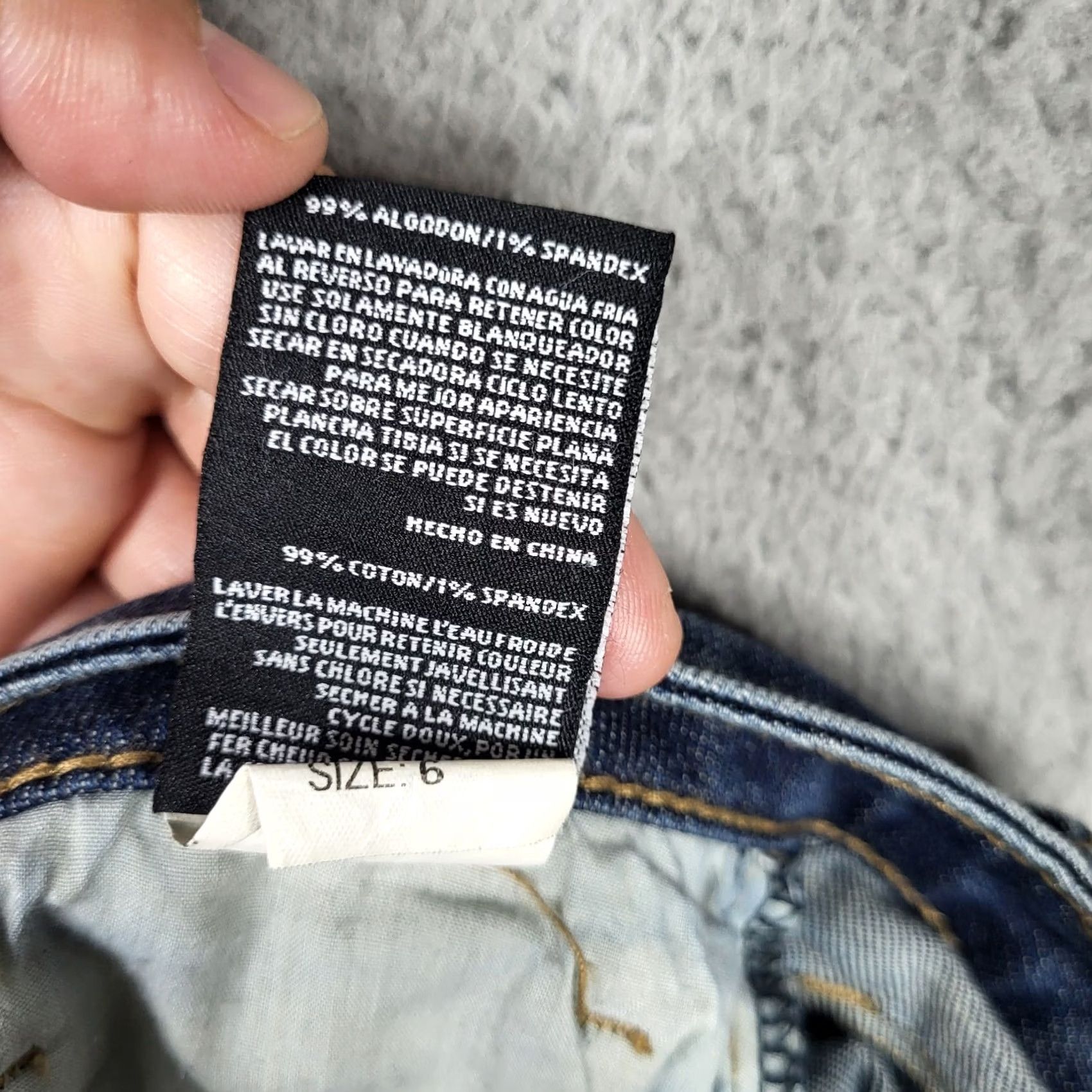 Vintage KUT from the Kloth Jeans Straight Distressed Mid Rise Blue Cotton/Spandex Size 6 Womens Pants Size 28" / US 6 / IT 42 - 2 Thumbnail