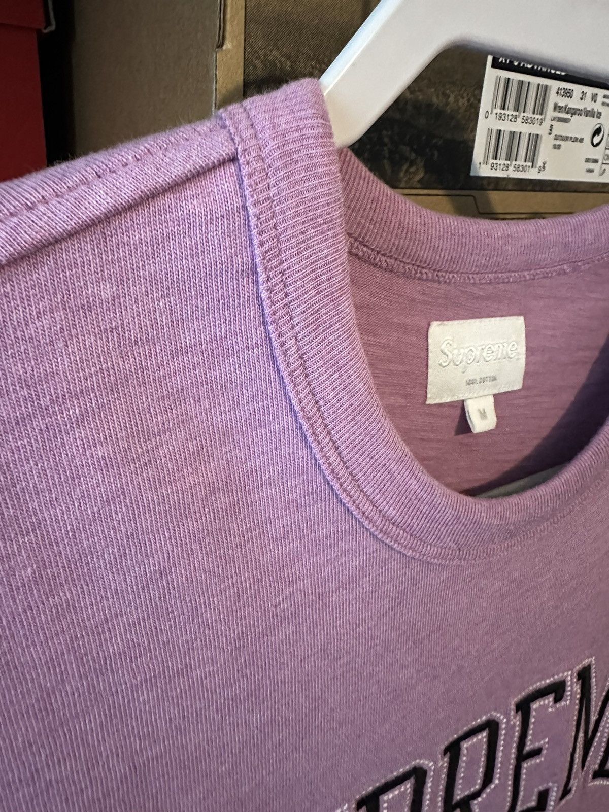 Supreme Supreme Dotted Arc Top Magenta Size M Size US M / EU 48-50 / 2 - 6 Thumbnail