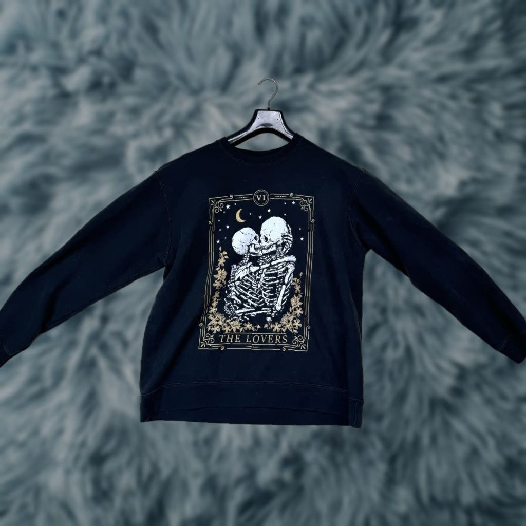 Vintage VINTAGE Black Tarot Skeletons Unisex Sweatshirt Skull Pullover 100% Cotton M-L See Pics Mens Womens Size US M / EU 48-50 / 2 - 1 Thumbnail