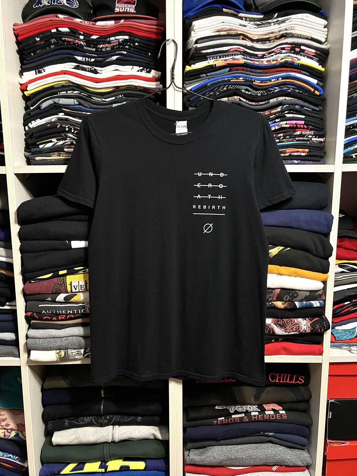 Band Tees Underoath Rebirth 2016 Tour Rock Emo Band T-Shirt Vintage Size US M / EU 48-50 / 2 - 2 Thumbnail