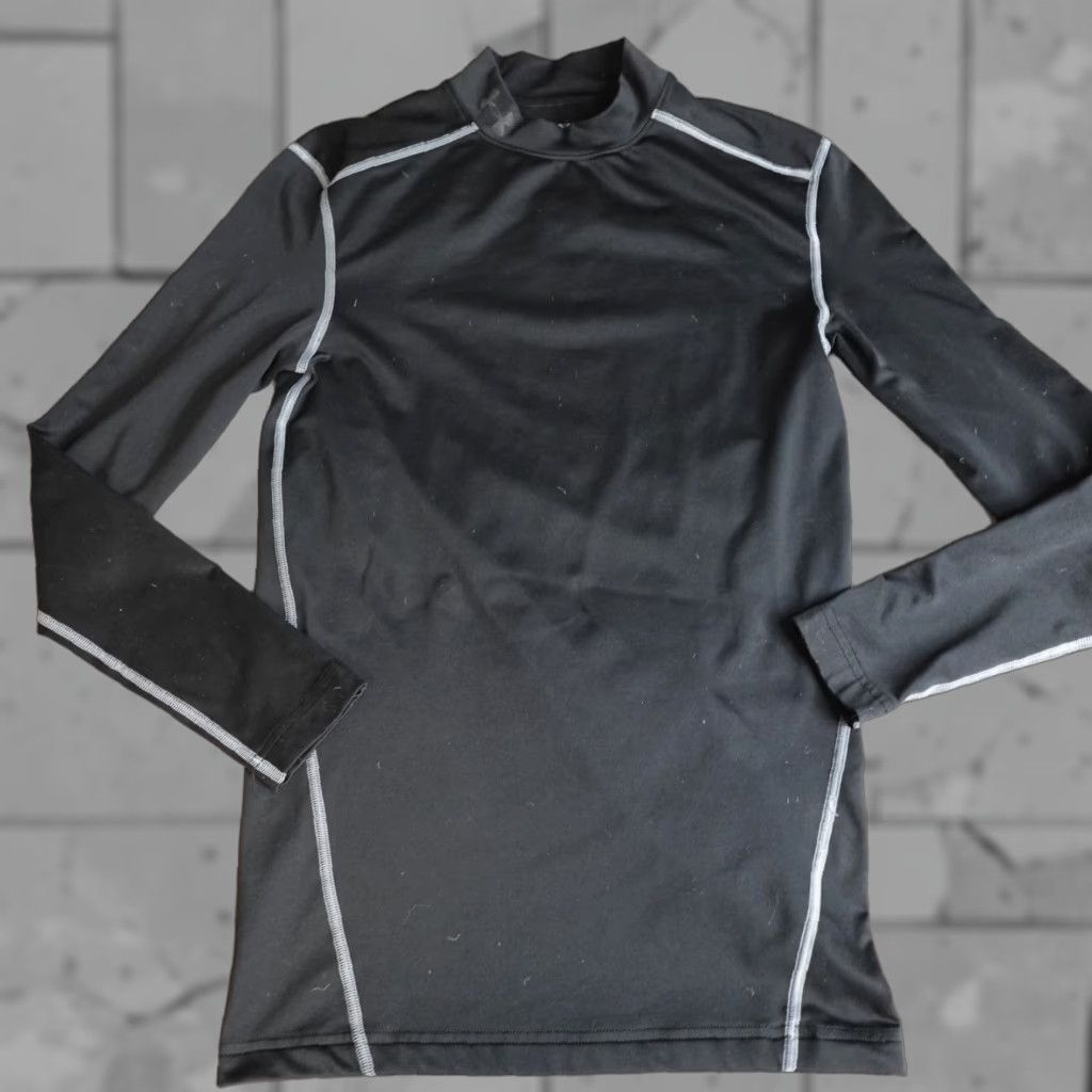 Under Armour Under Armour Shirt Medium Black Long Sleeve Mock Neck Compression Mens Regular Size M Size US M / EU 48-50 / 2 - 1 Thumbnail