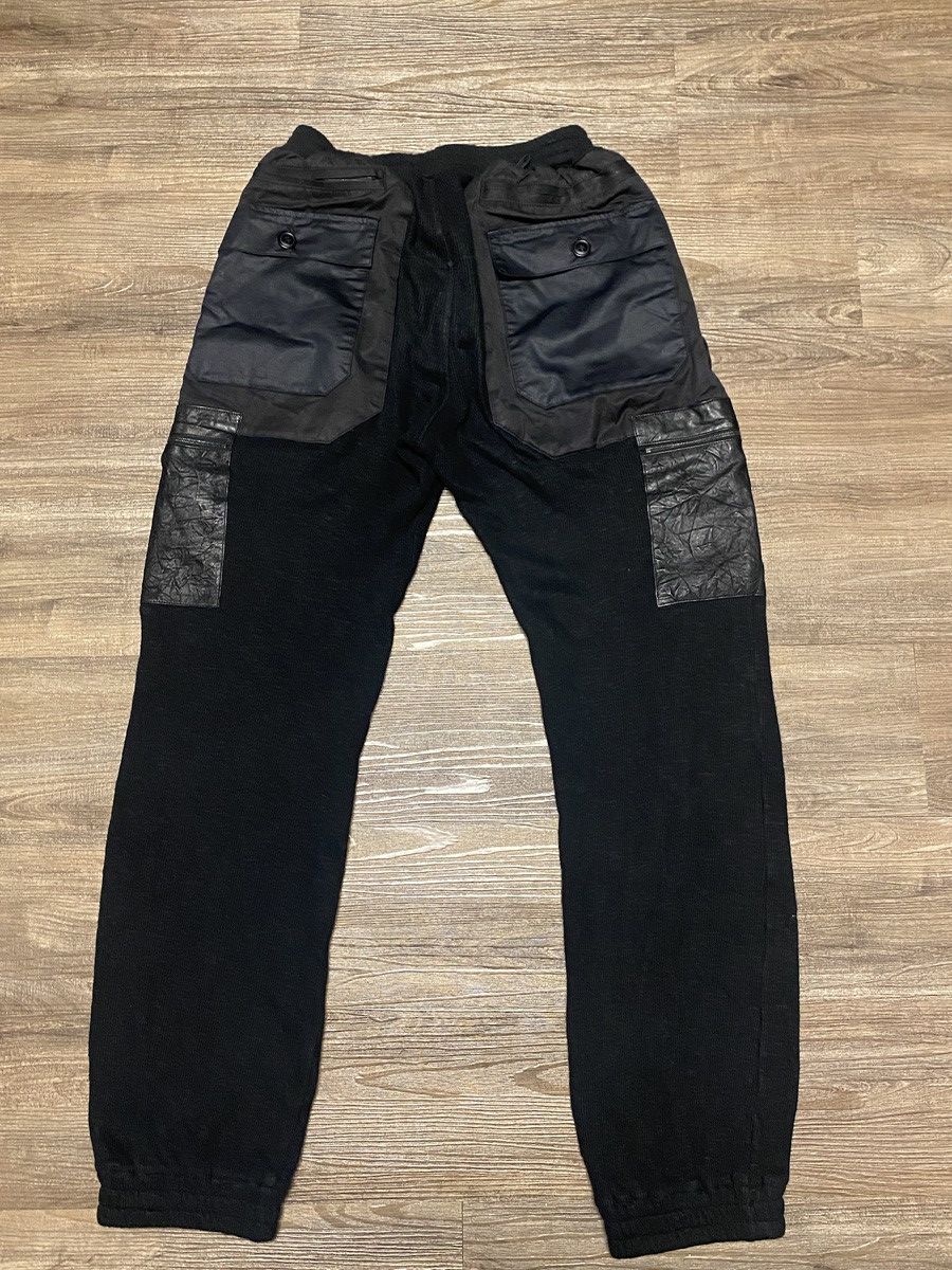 Undercover Undercover AW06 Guru Guru Hybrid Cargo Sweats Size US 32 / EU 48 - 2 Thumbnail