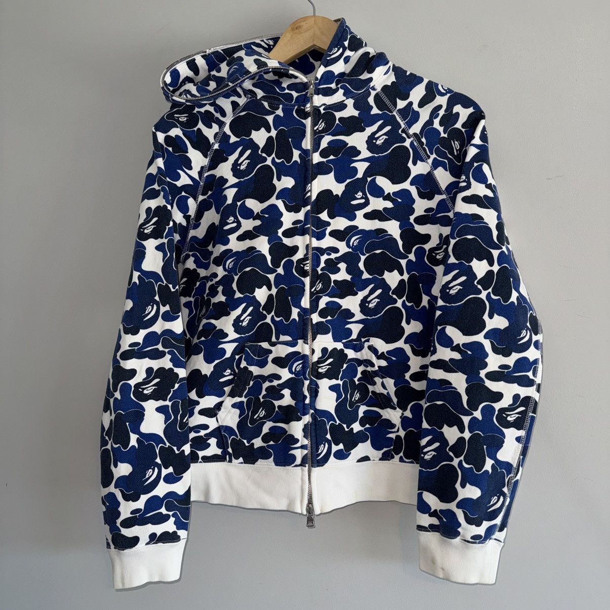 Bape Vintage y2k NFS EXCLUSIVE Blue Camo Full Zip Up Hoodie Size S / US 4 / IT 40 - 2 Thumbnail