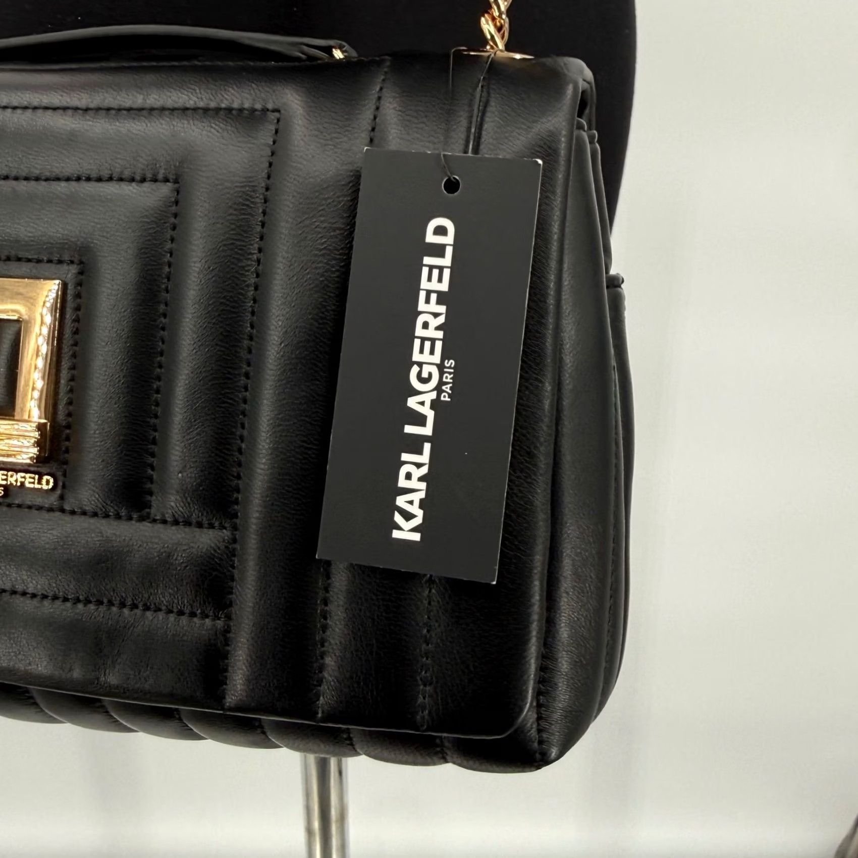Karl Lagerfeld VINTAGE? No. Size ONE SIZE - 6 Thumbnail
