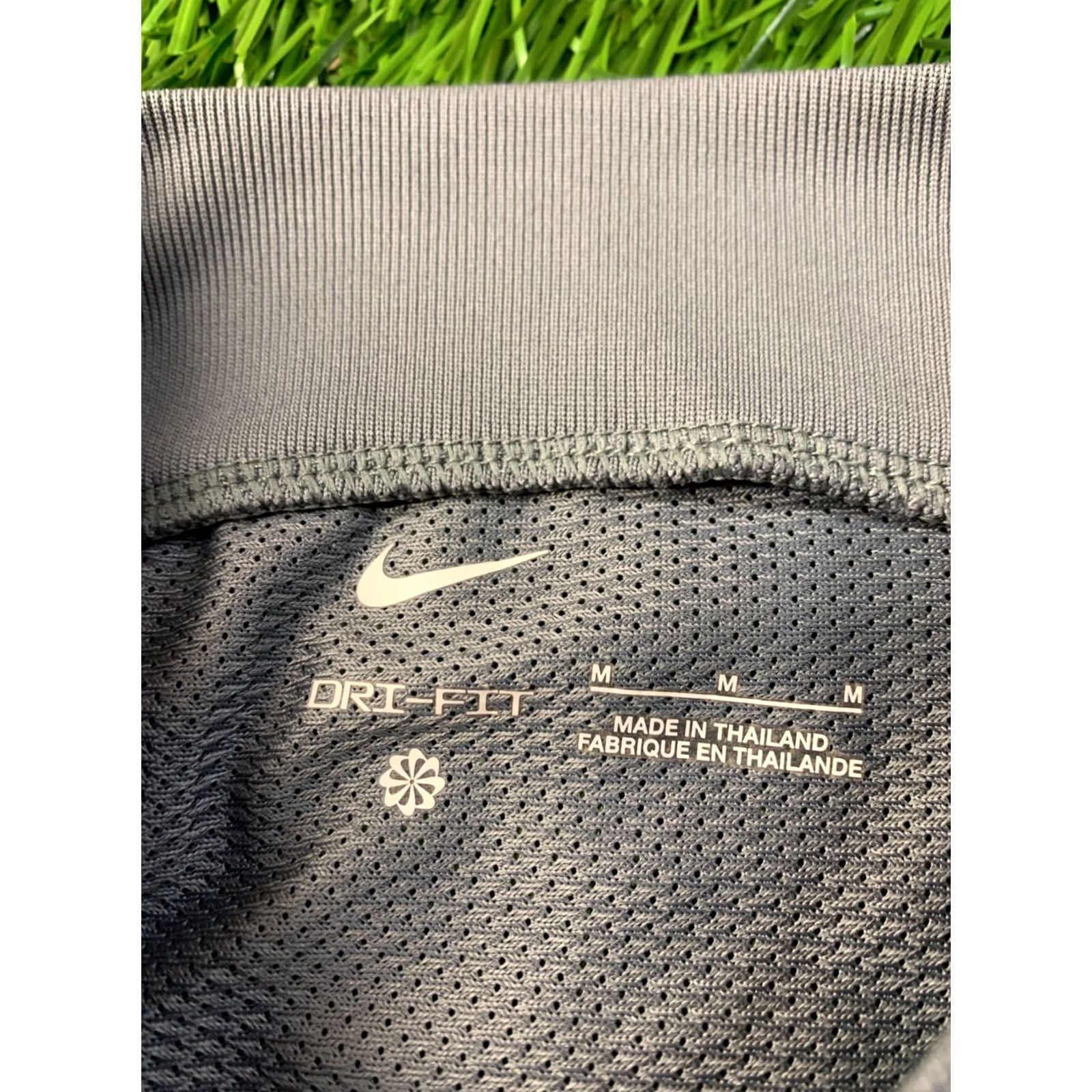 Nike NIKE ACADEMY DRI-FIT ORIGINAL 2023 MEN FOOTBALL SOCCER SHIRTJersey Shirt - M Size Size US M / EU 48-50 / 2 - 4 Thumbnail