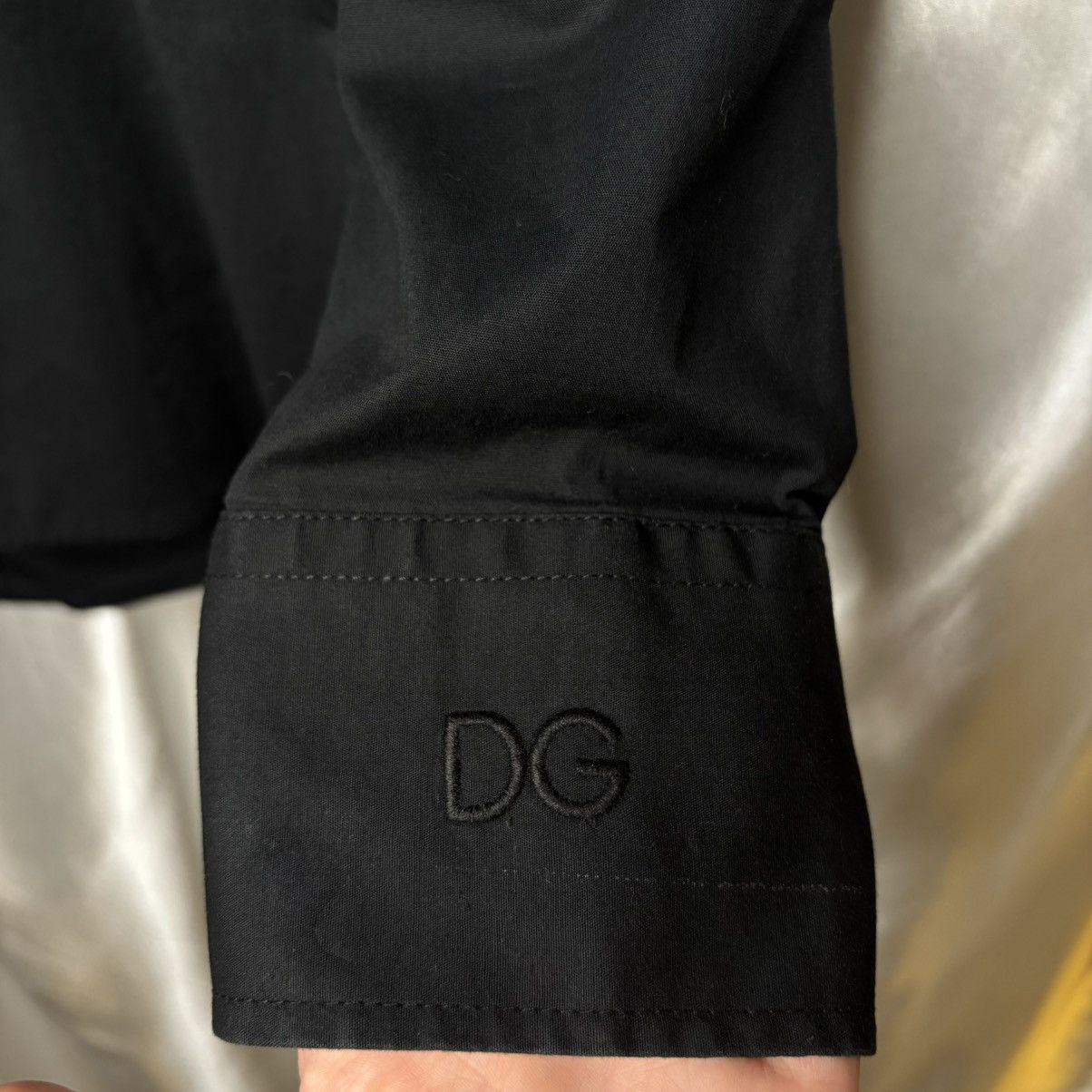 Dolce & Gabbana black long sleeved shirt Dolce & Gabbana basic Logo D&G Size US M / EU 48-50 / 2 - 5 Thumbnail