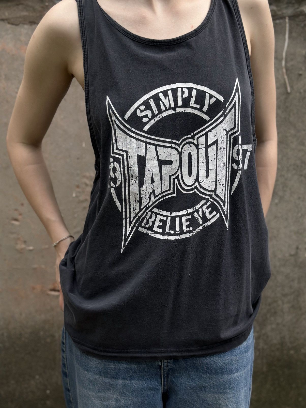 Tapout VTG Japanese Style Tapout Tank Top Sleeves Size L Y2K 00s Size US L / EU 52-54 / 3 - 3 Thumbnail