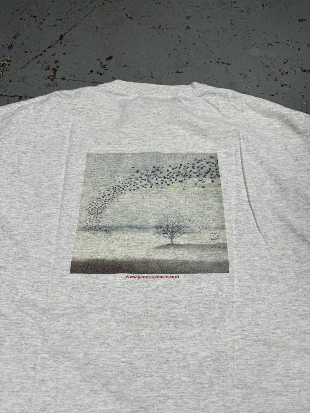 Other Vintage Genesis Tree Band Tour Tee Size US L / EU 52-54 / 3 - 3 Thumbnail
