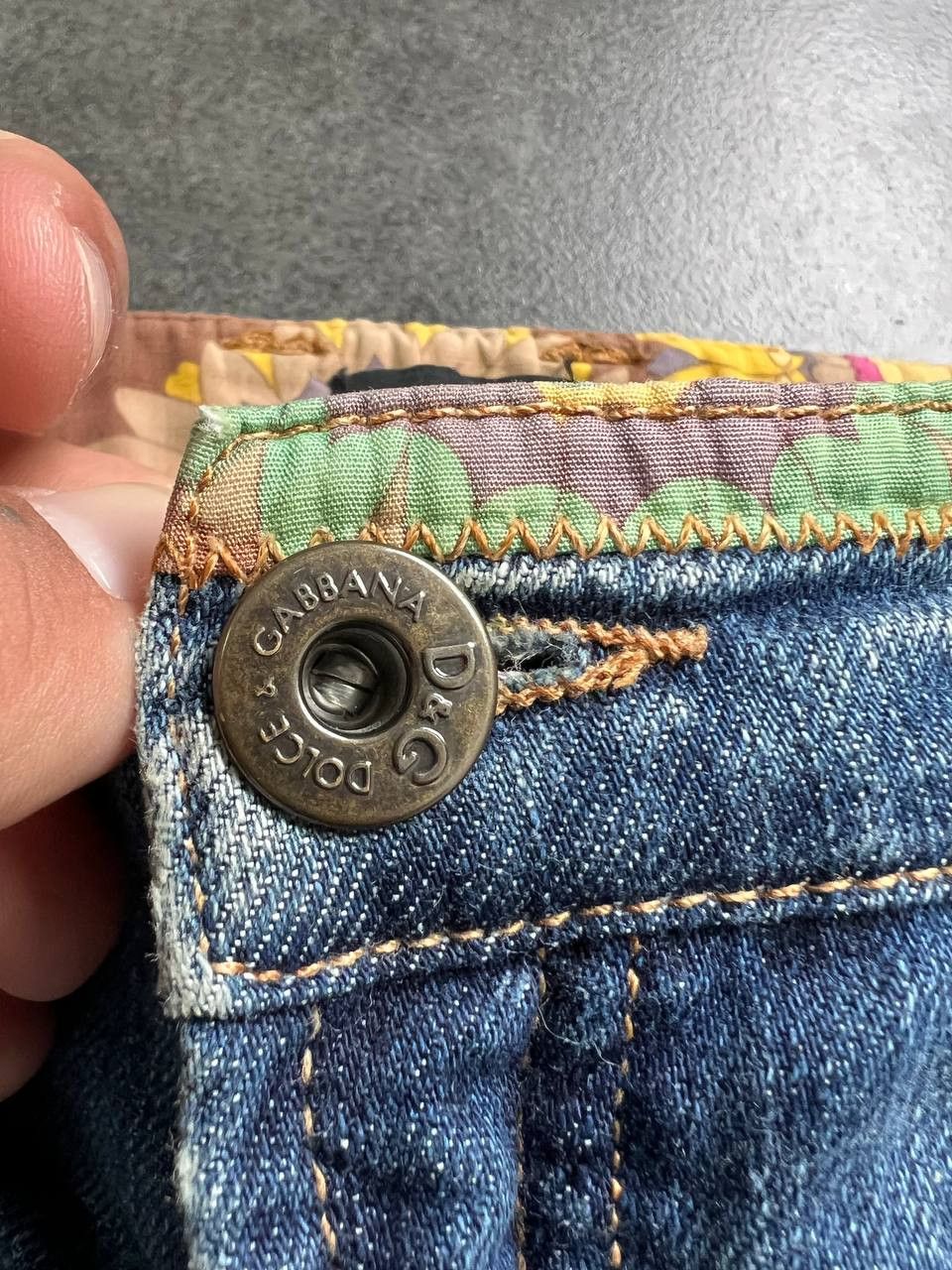 Dolce & Gabbana Rare Dolce Gabbana denim multipocket Y2K mini skirt Size 27" / US 4 / IT 40 - 6 Thumbnail
