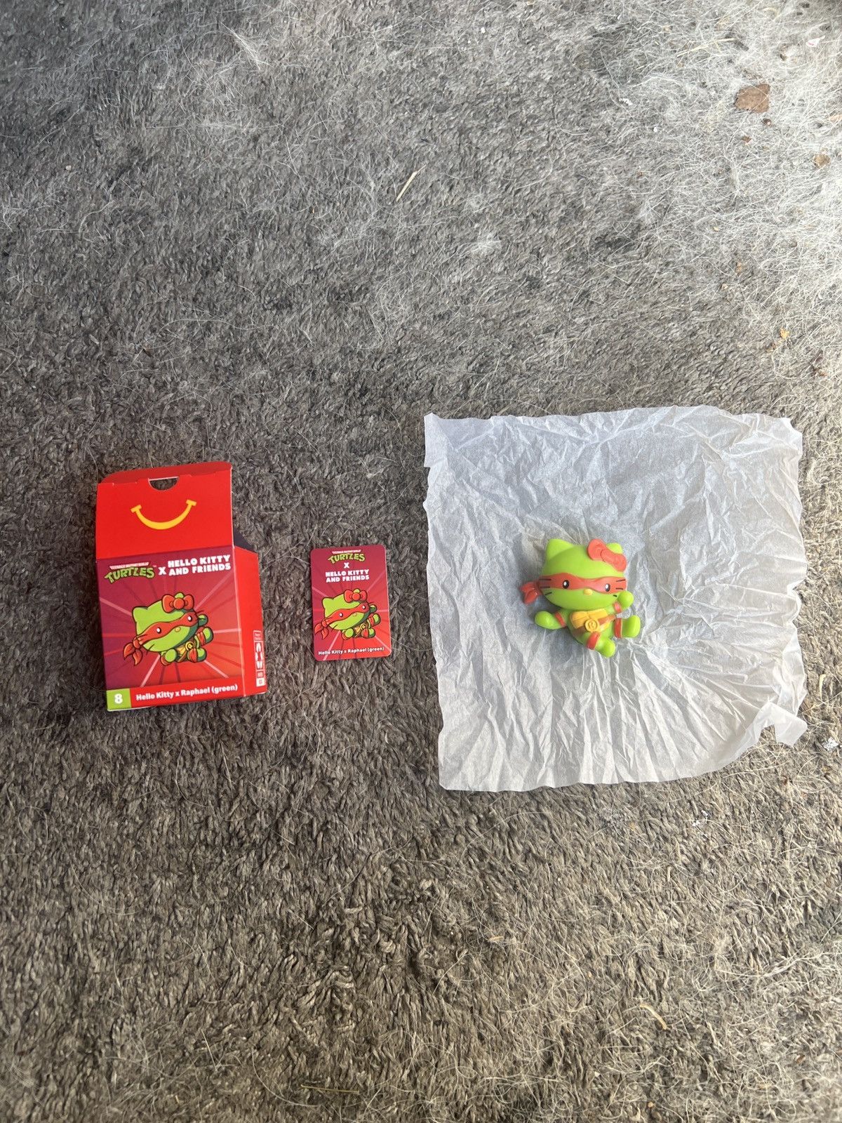 Nickelodeon TMNT X Hello Kitty And Friends Hello Kitty X Raphael (Green) Size ONE SIZE - 1 Thumbnail