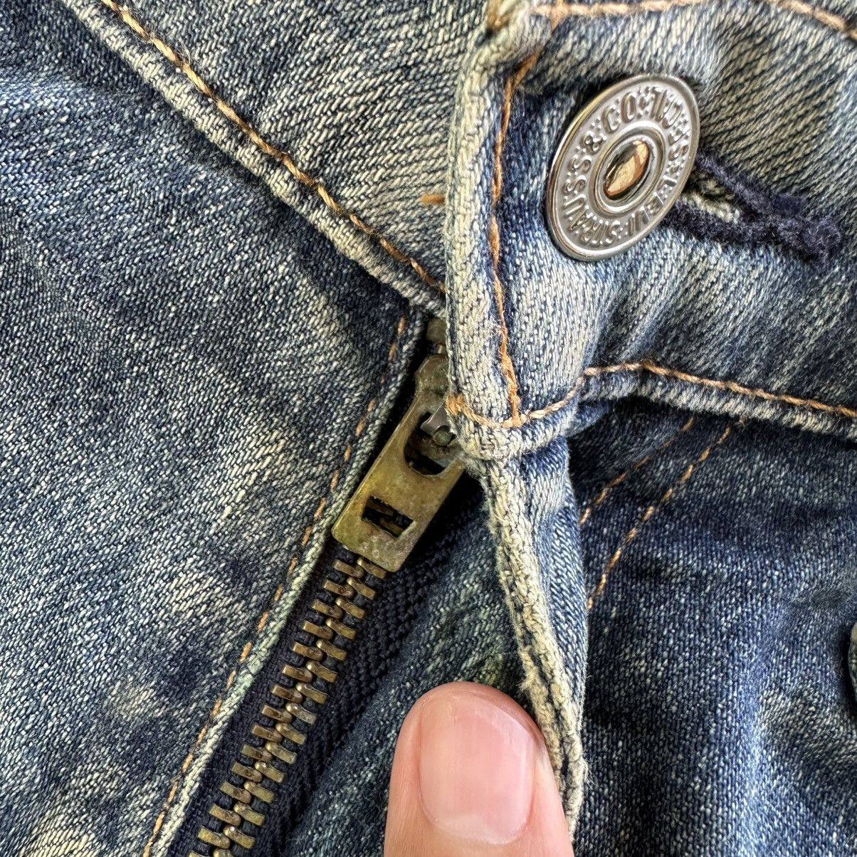 Japanese Brand Vintage Levi’s 513 Distressed Rusty Denim Jean Pant W31 Size US 31 - 5 Thumbnail
