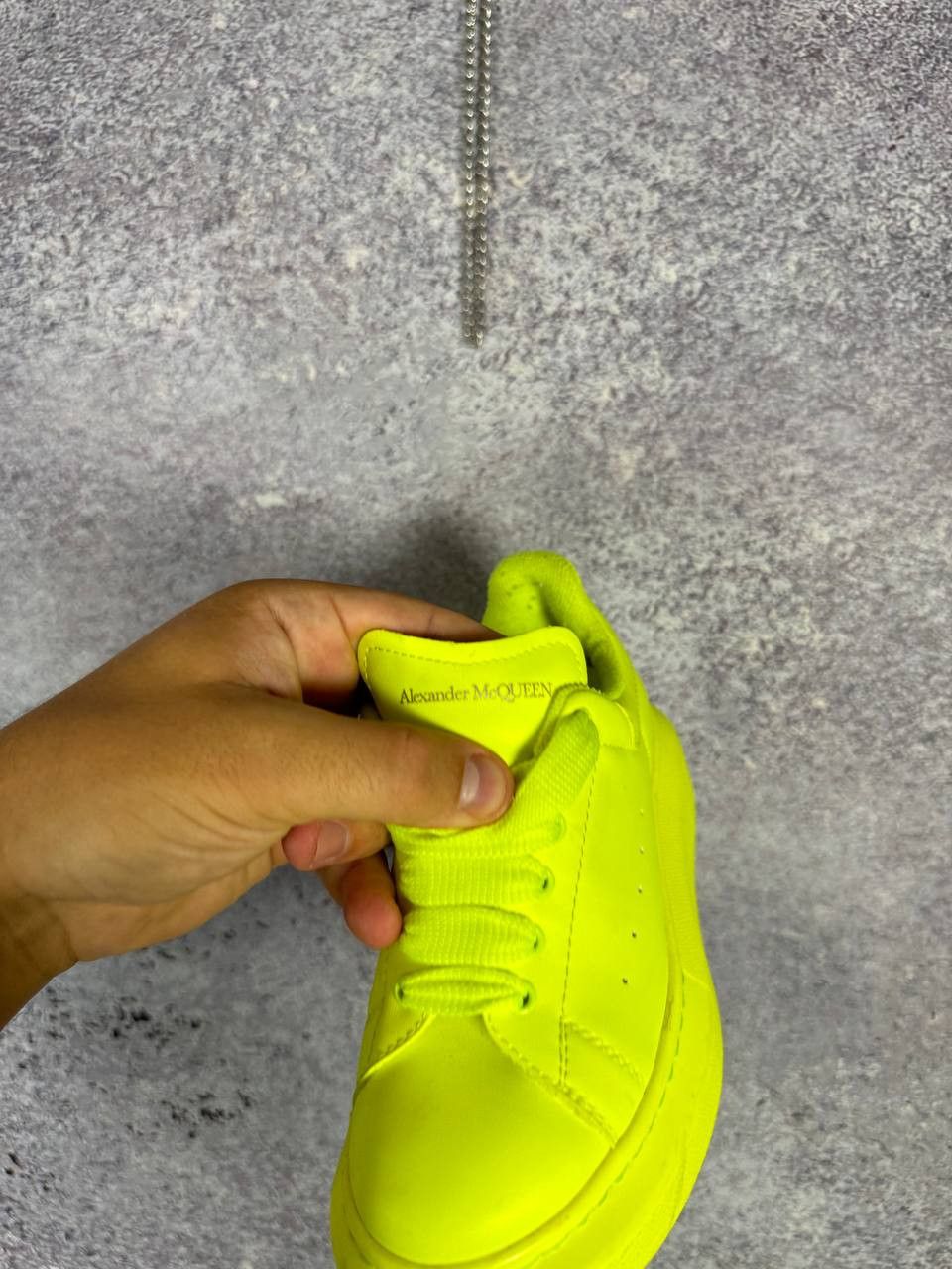 Alexander McQueen Alexander McQueen Oversized Kid's Neon Green Sneakers 29 Sz Size US 4 / IT 34 - 12 Thumbnail