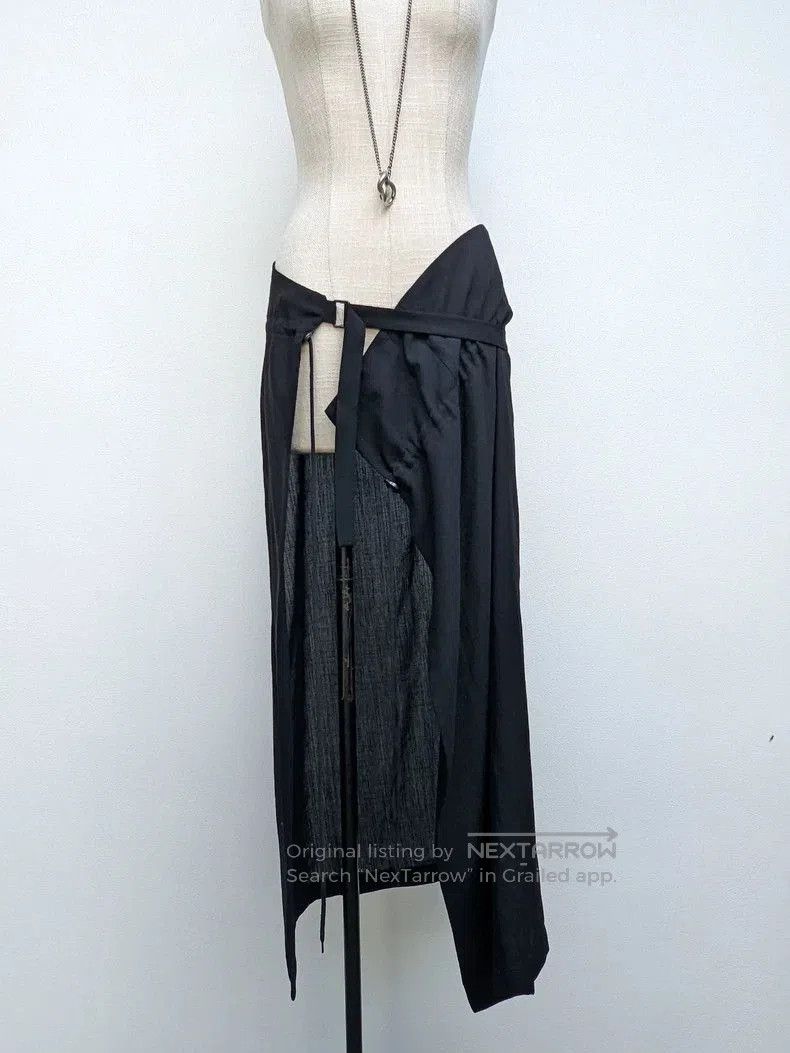 Ann Demeulemeester ann demeulemeester women's wool skirt . Size 28" / US 6 / IT 42 - 3 Thumbnail