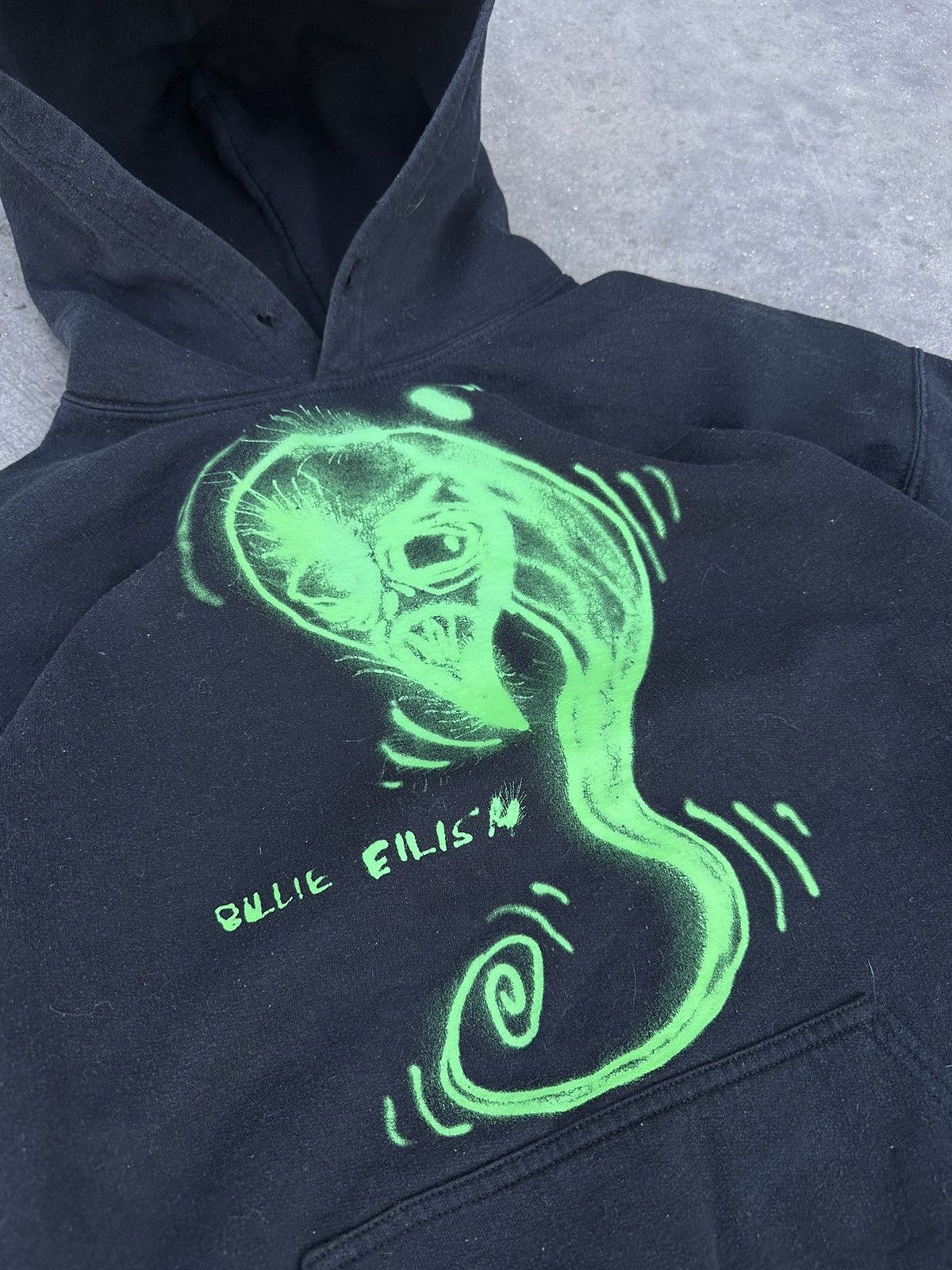 Billie Eilish Billie Eilish 2019 Alien Hoodie Size US L / EU 52-54 / 3 - 7 Thumbnail