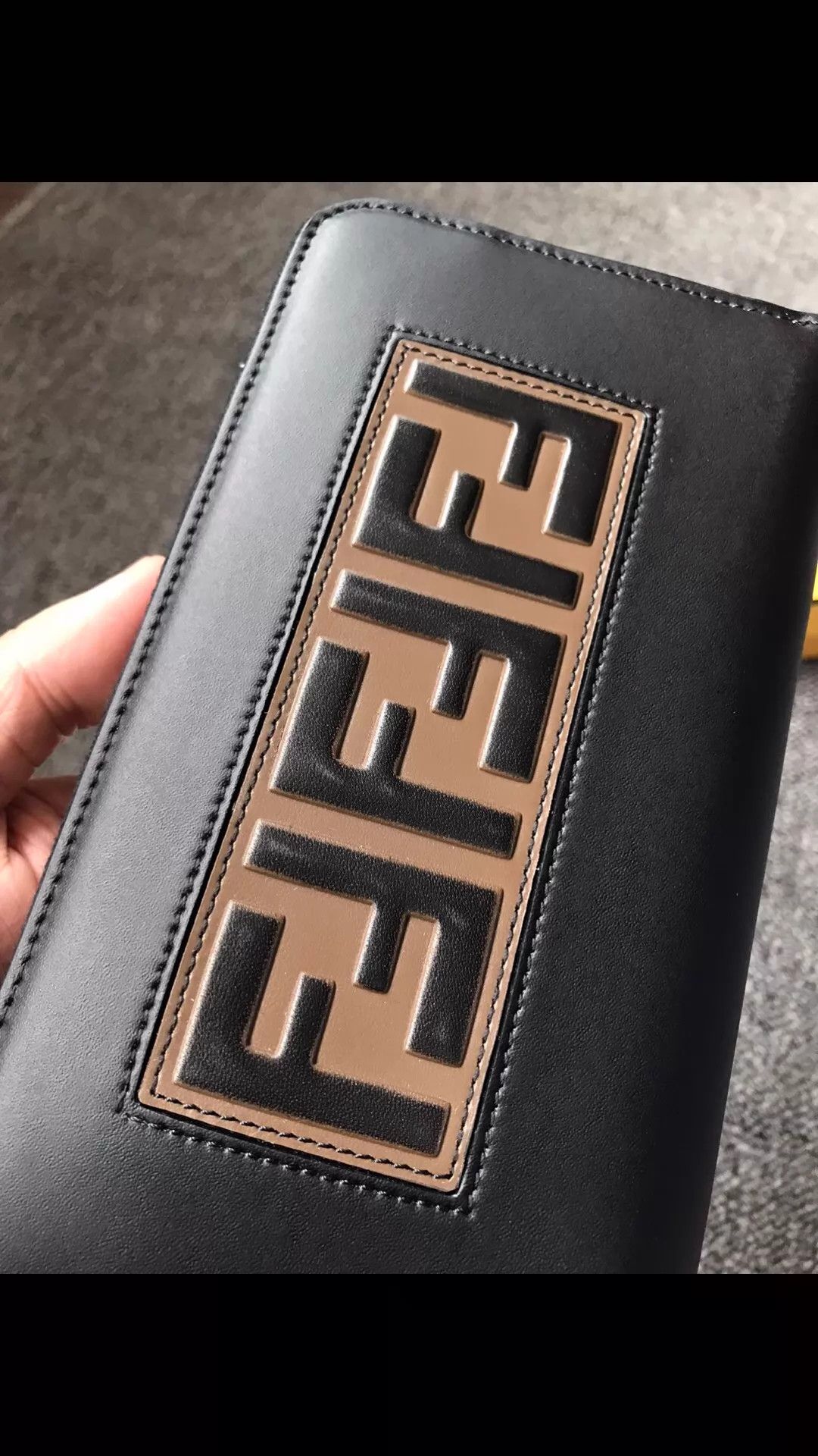 Fendi Fendi Long Zipper Wallet All-Leather Embossed Logo Size ONE SIZE - 7 Thumbnail