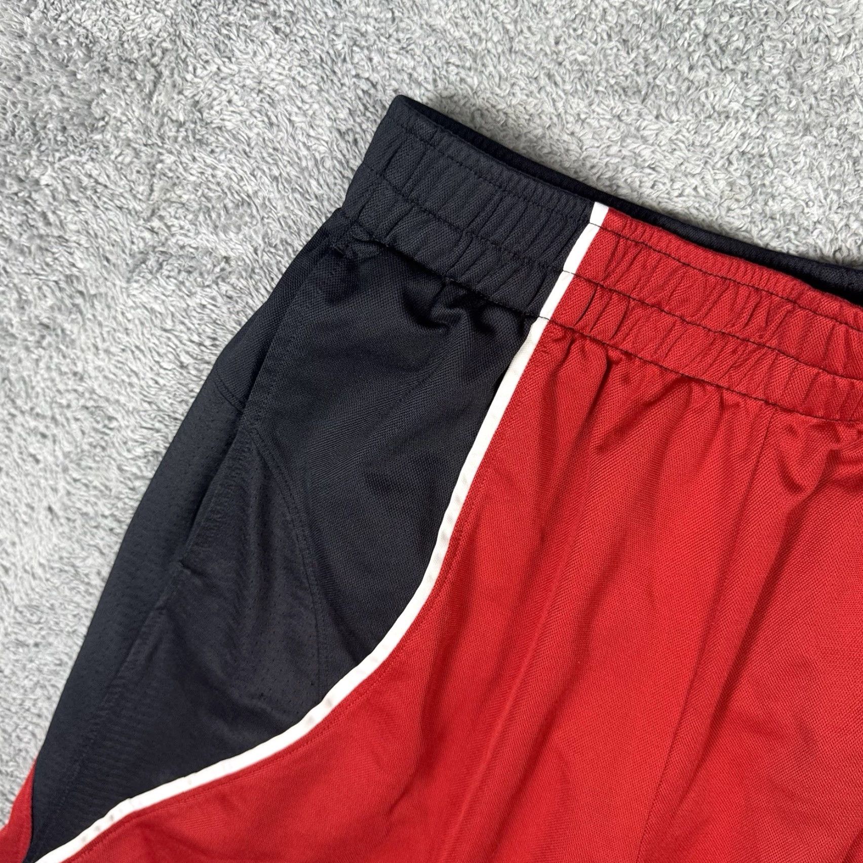 Nike Nike Jordan Shorts Mens L Flight Jumpman Streetwear Red Basketball Athletic Shorts Size US 33 - 6 Thumbnail