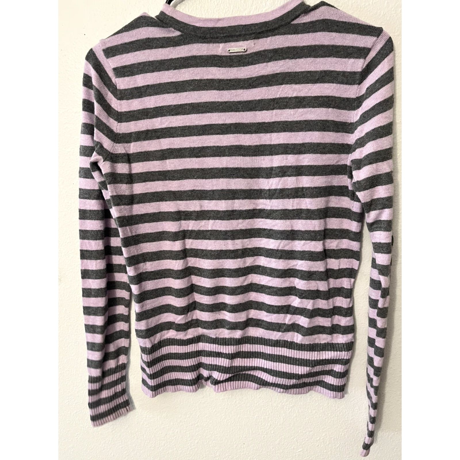 Nautica VINTAGE Nautica Blouse Shirt Gray / Pink Striped Crewneck Sweater White XS Flag Logo Womens Size XS / US 0-2 / IT 36-38 - 2 Thumbnail