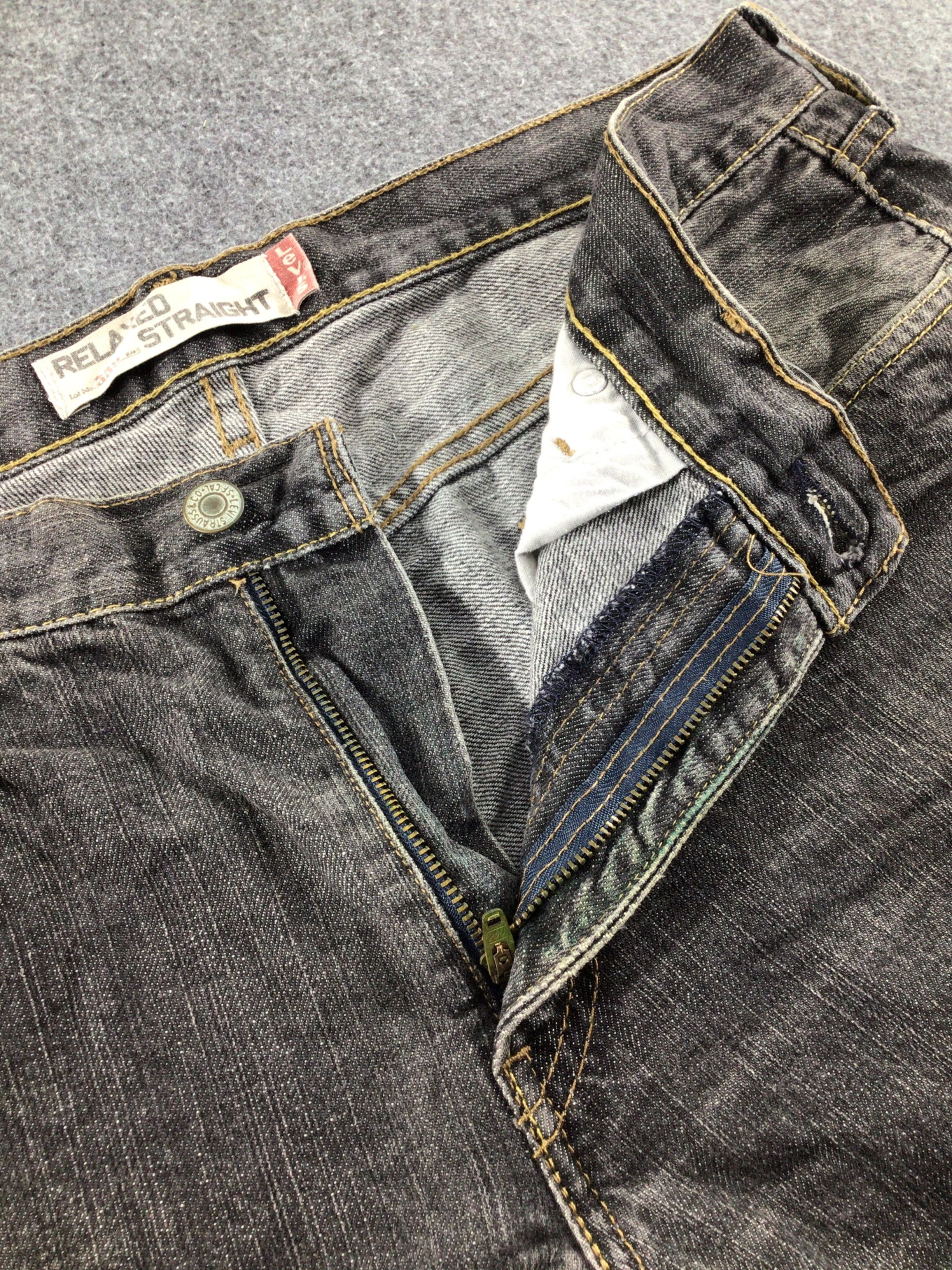Levi's Vintage Levis 559 Jeans Faded Black Denim -J471 Size US 37 - 8 Thumbnail