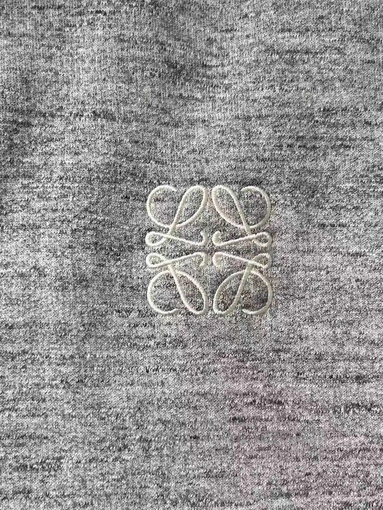 Loewe LOEWE Embroidered Logo Hoodie. Size US XL / EU 56 / 4 - 3 Thumbnail