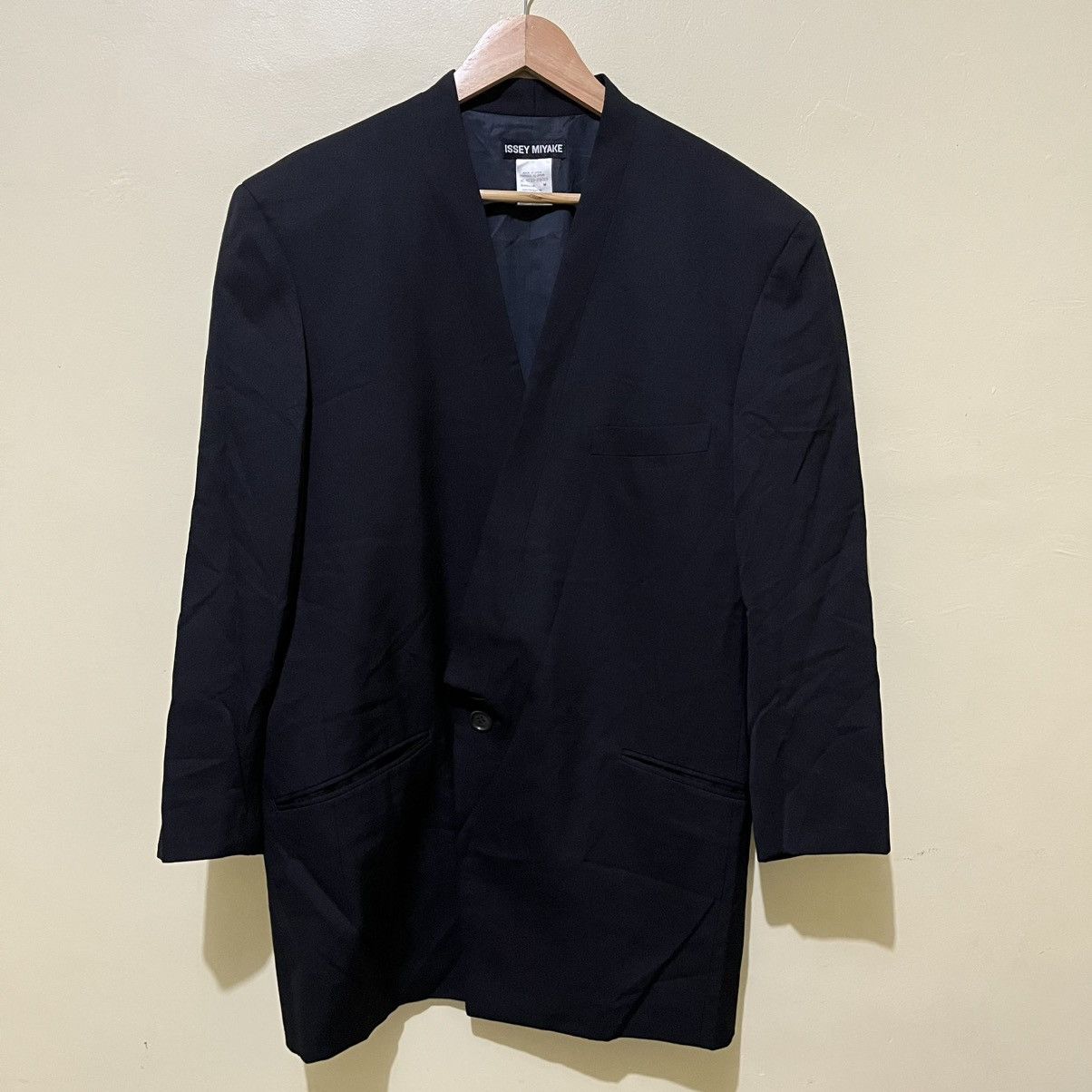 Issey Miyake 90s ISSEY MIYAKE - NO COLLAR KIMONO TYPE WOOL BLAZER Size 40R - 1 Thumbnail