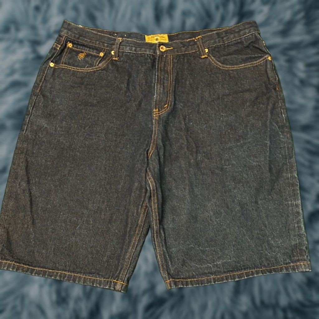 Rocawear VINTAGE Rocawear Baggy Hip Hop Skater Grunge Jeans Shorts Mens Sz 42 Jorts Size US 42 / EU 58 - 1 Thumbnail