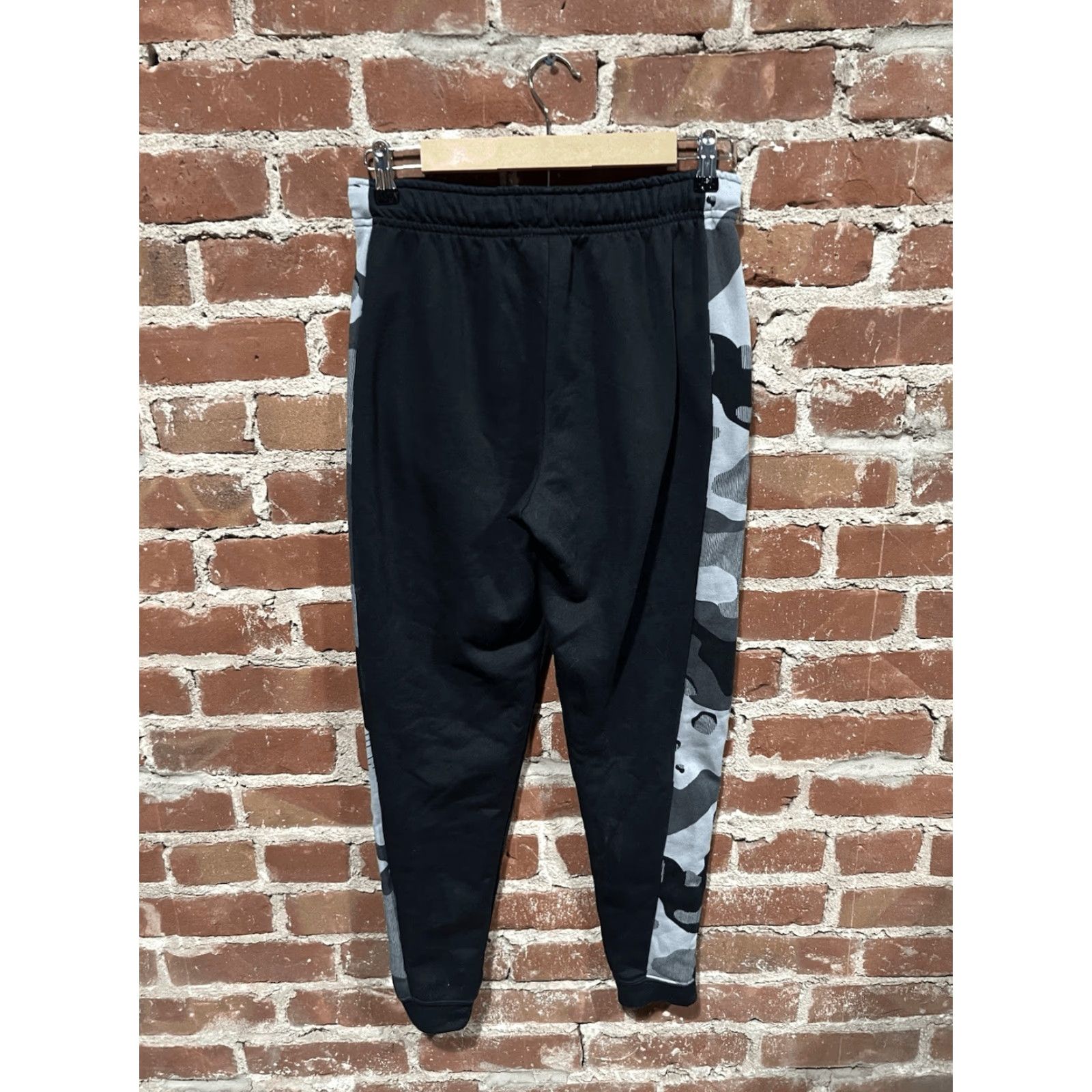 Nike Nike Sweatpants Mens S Black Camouflage Dri-Fit Athletic Size US 29 - 2 Thumbnail