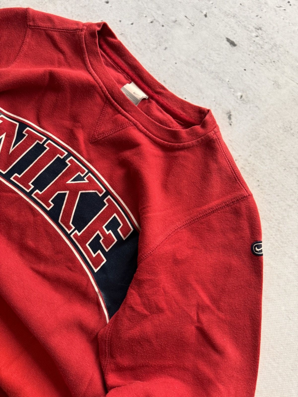 Nike × Vintage NIKE VINTAGE CENTER LOGO OVERSIZE BOXY SWEATSHIRT Size US S / EU 44-46 / 1 - 4 Thumbnail