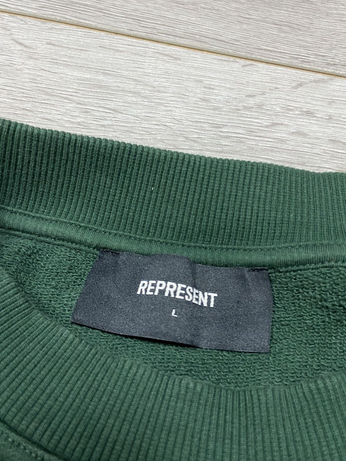 Represent Clo. Represent Clo. Owners club sweatshirt to Vintage Size US L / EU 52-54 / 3 - 6 Thumbnail