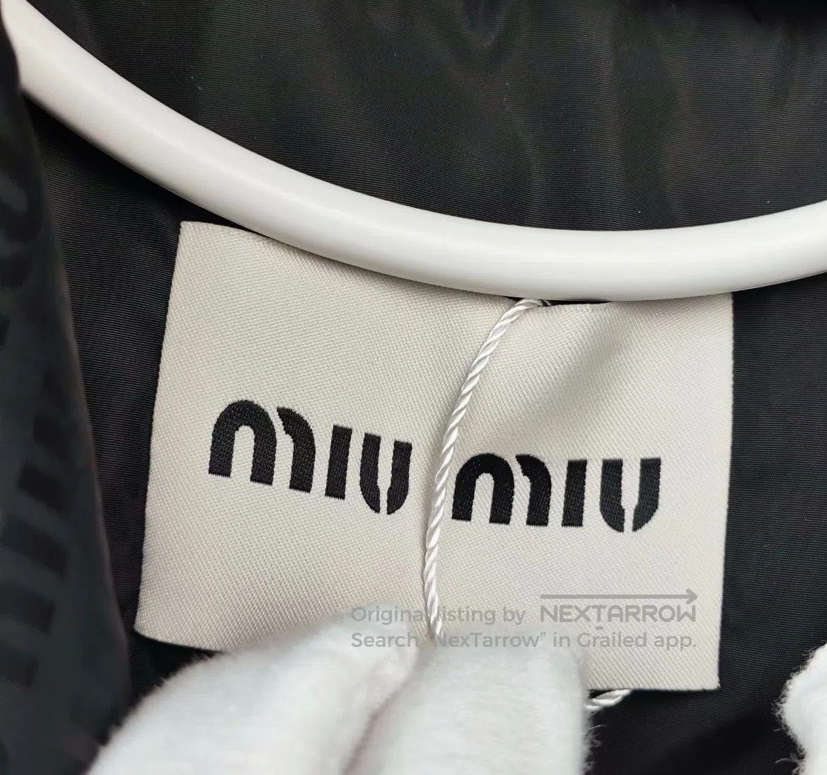 Miu Miu Miu Miu Black puffer coat with relaxed fit and hidden logo Size S / US 4 / IT 40 - 4 Thumbnail