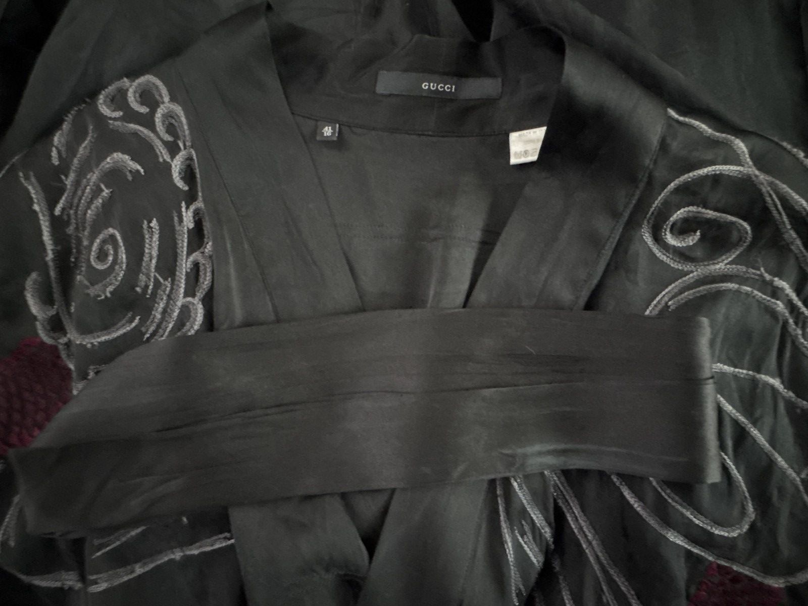 Gucci SS2001 GUCCI by TOM FORD Black Dragon Print Silk Kimono Size US L / EU 52-54 / 3 - 12 Thumbnail