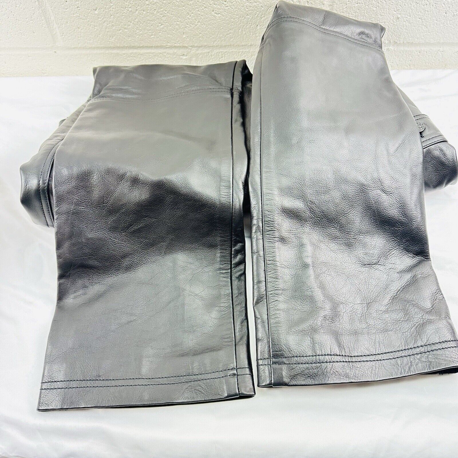 Homme + Femme La HOMME + FEMME LEATHER PANTS NEW SZ 36x32, New Without Tags Size US 36 / EU 52 - 9 Thumbnail