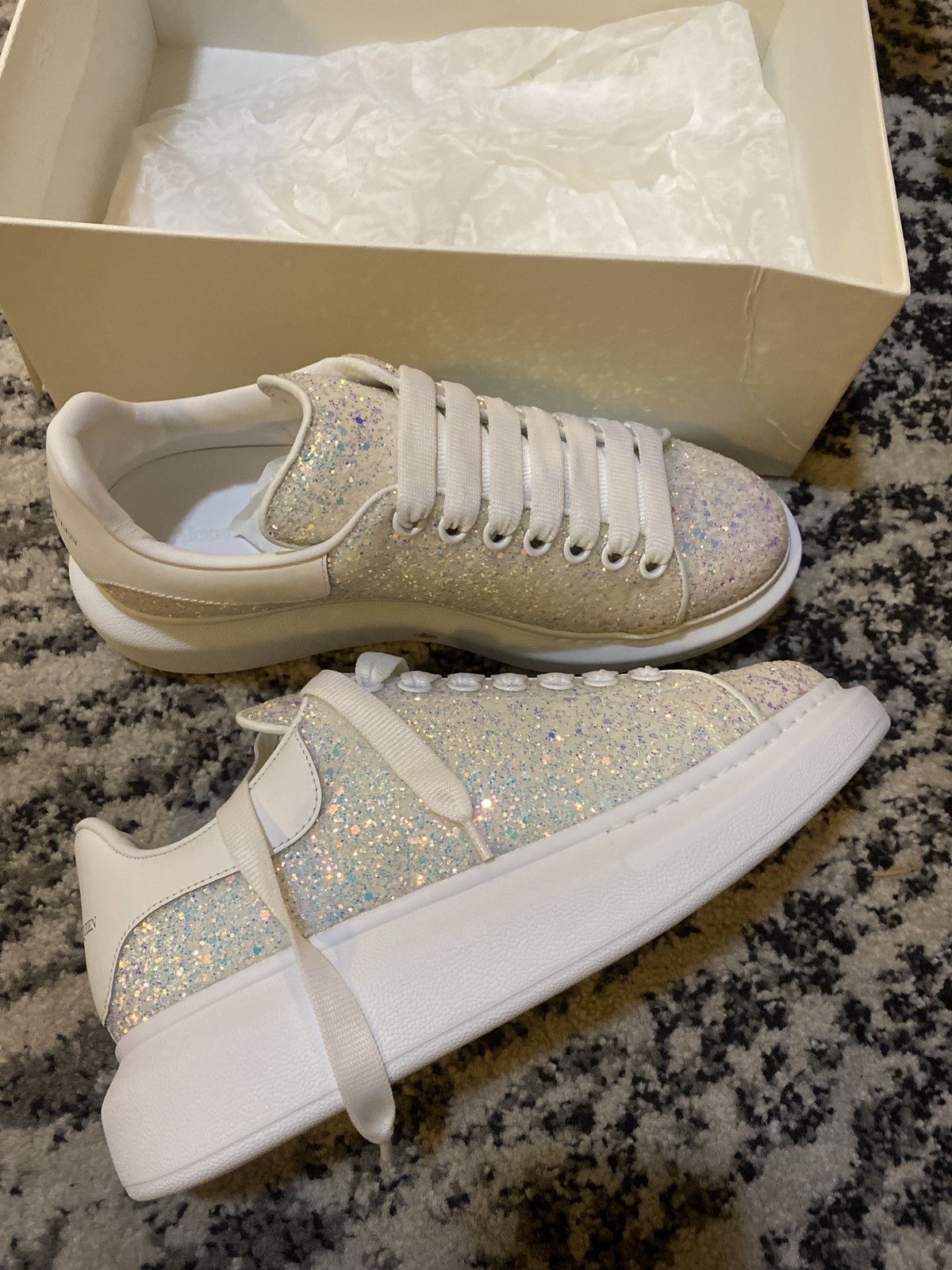 Alexander McQueen Oversized Sneaker size 39