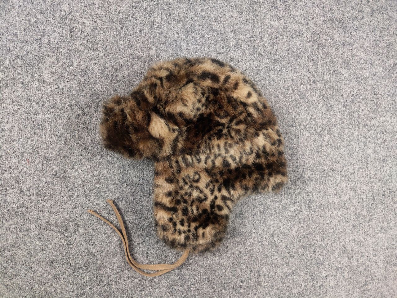 If Six Was Nine Vintage Leopard Fuzzy Y2K hysteric Style Fur Ushanka Hat LGB Size ONE SIZE - 4 Thumbnail