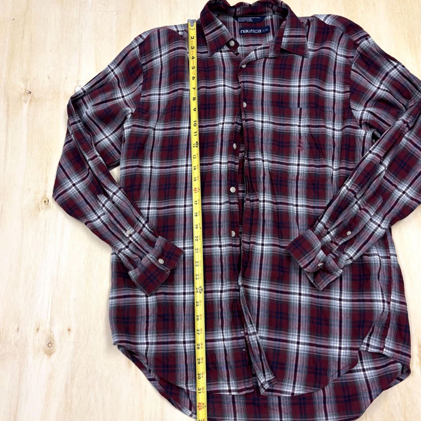 Nautica Vintage Nautica Flannel Shirt Mens Large Red Gray Plaid Long Sleeve Button Up Size US L / EU 52-54 / 3 - 4 Thumbnail