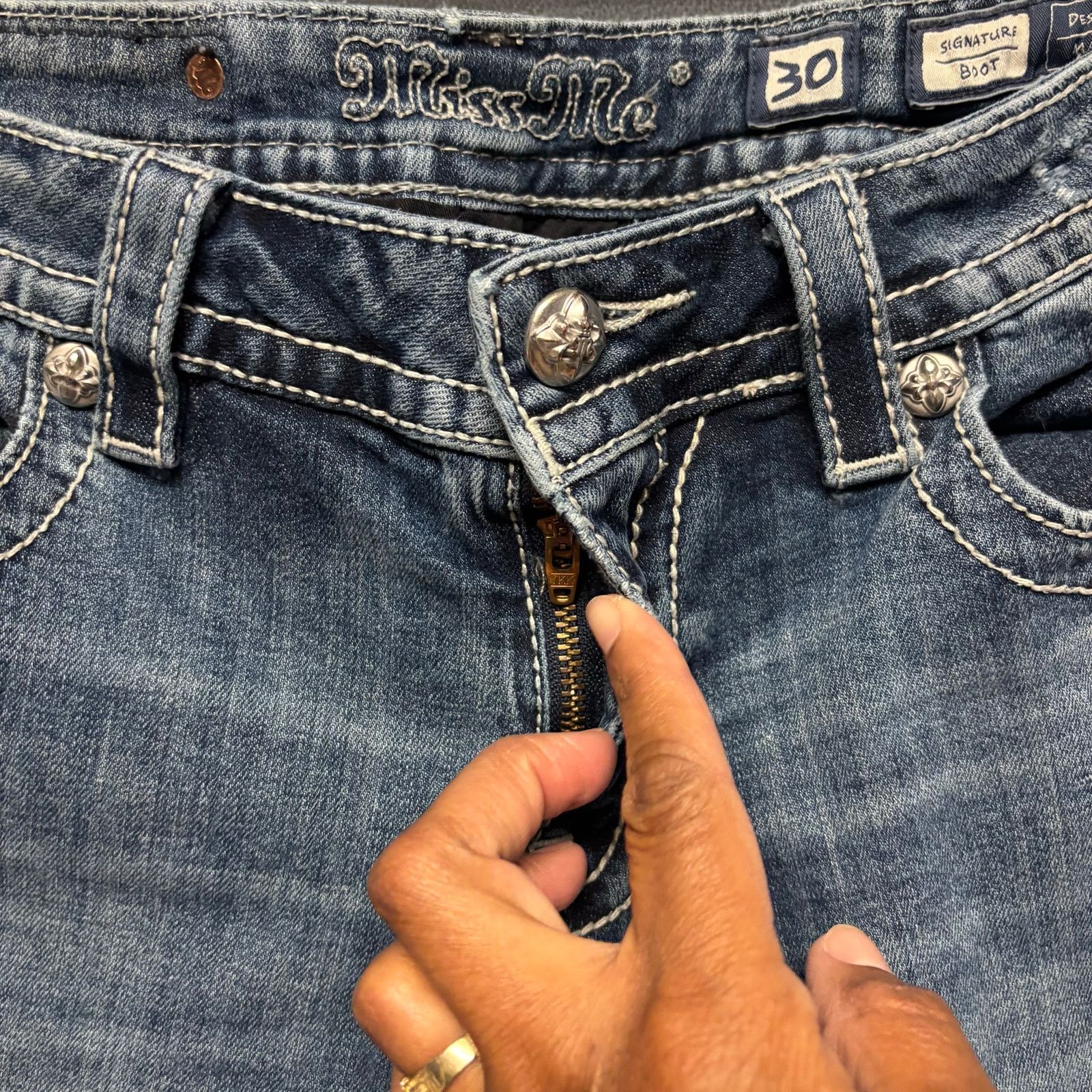 Miss Me Miss Me Studded Embellished Jeans Distress Signature Bootcut Size 30" / US 8 / IT 44 - 13 Thumbnail