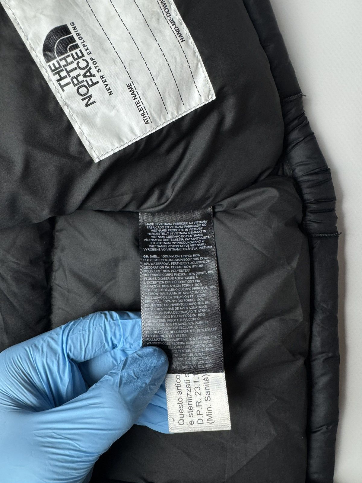 The North Face The North Face Kids Black Puffer Jacket - Size 6T Size US XXS / EU 40 - 4 Thumbnail