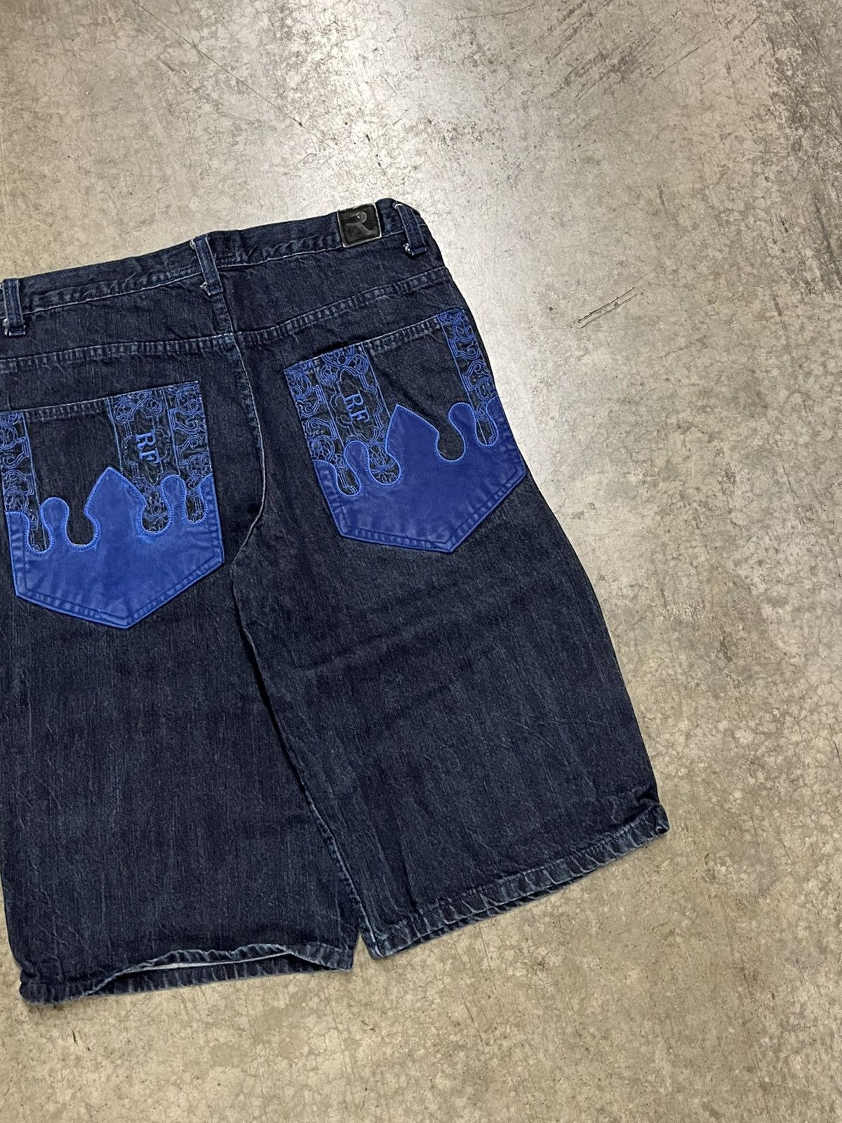 Southpole × Vintage Y2K jorts baggy fit embroidered southpole Jnco skater hype Size US 34 / EU 50 - 3 Thumbnail