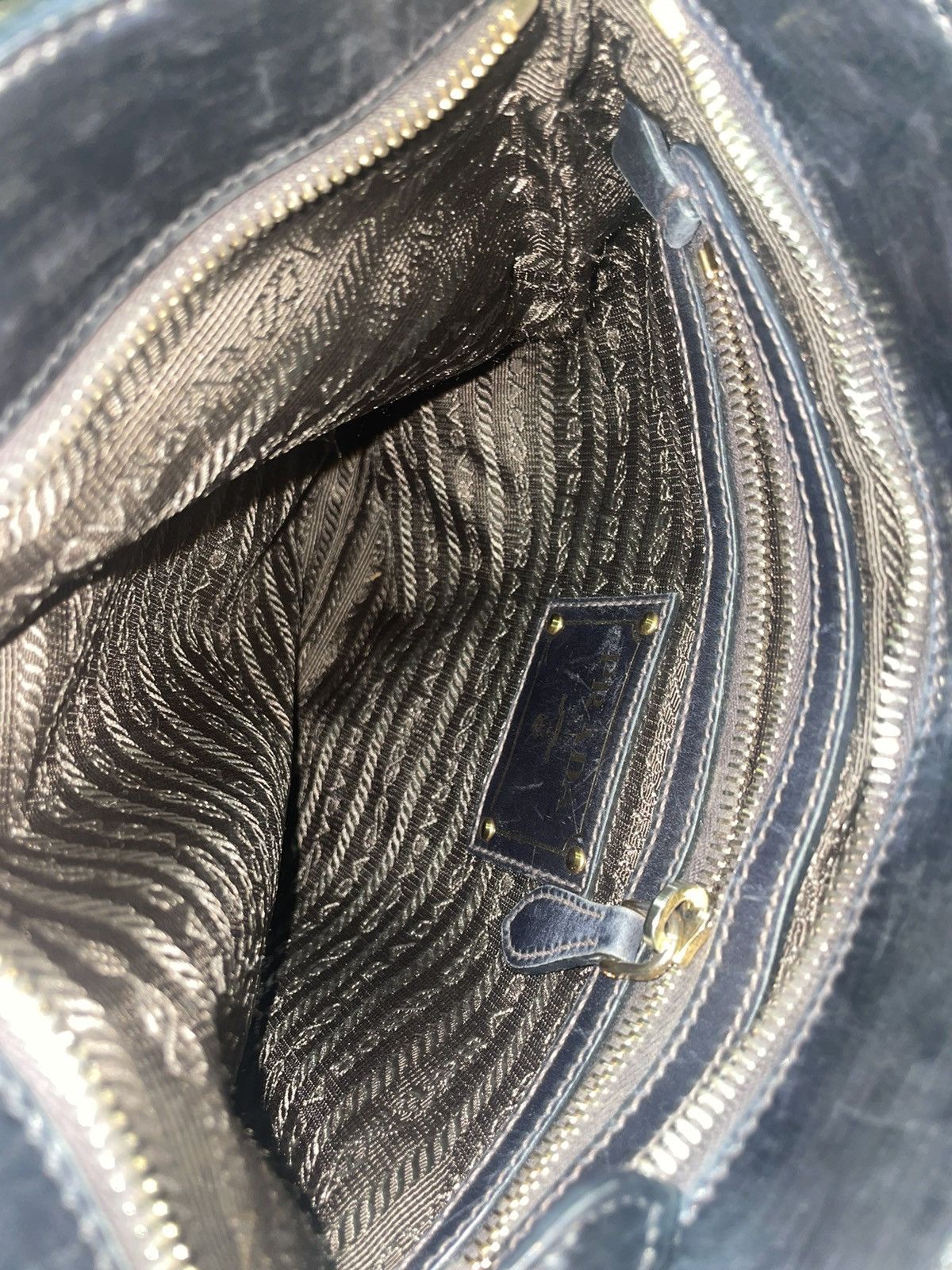 Prada Authentic PRADA Nylon Shoulder Bag Size ONE SIZE - 16 Thumbnail