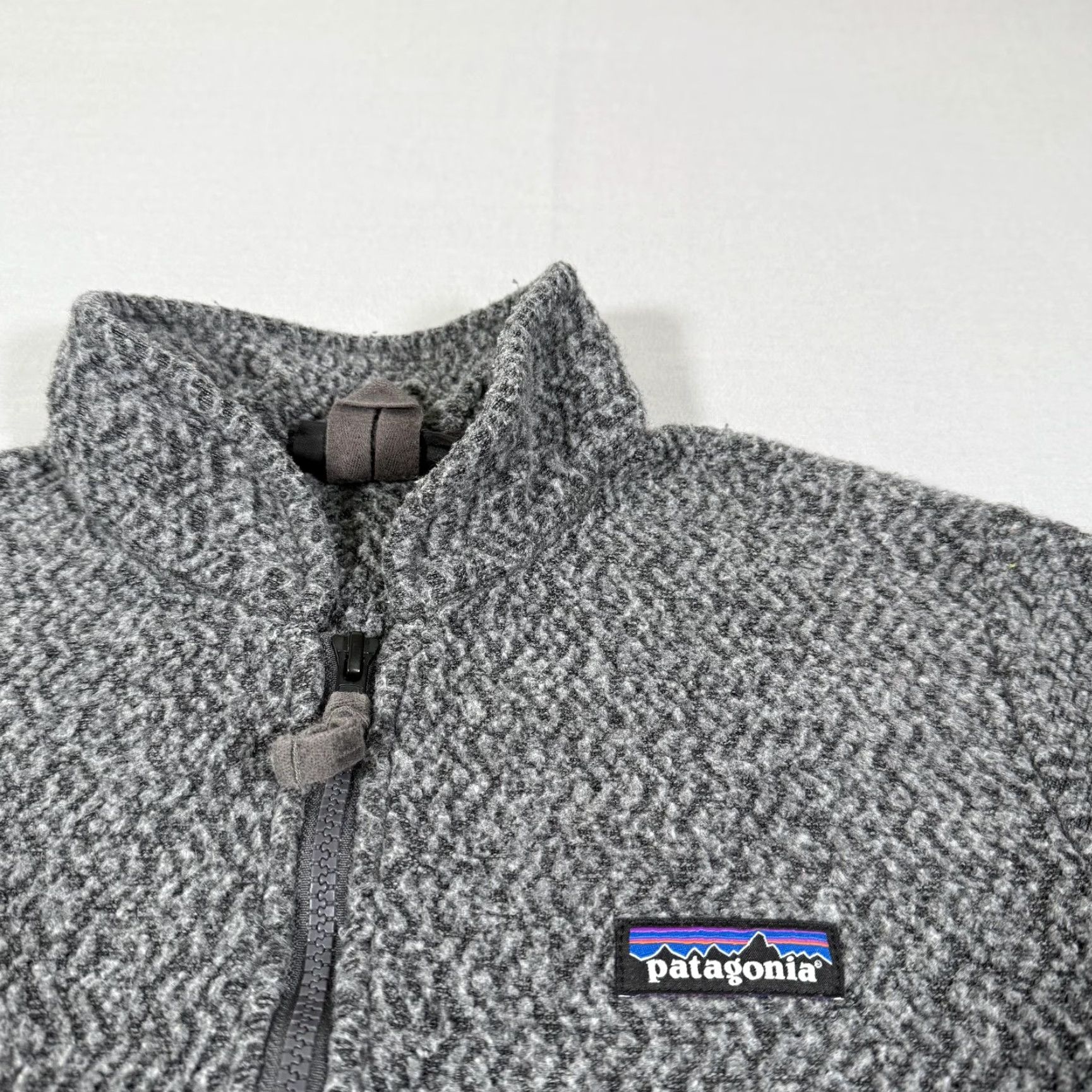 Patagonia Patagonia Jacket Womens Medium Gray Woolyester Fleece Pullover Sweater Outdoors Size M / US 6-8 / IT 42-44 - 3 Thumbnail