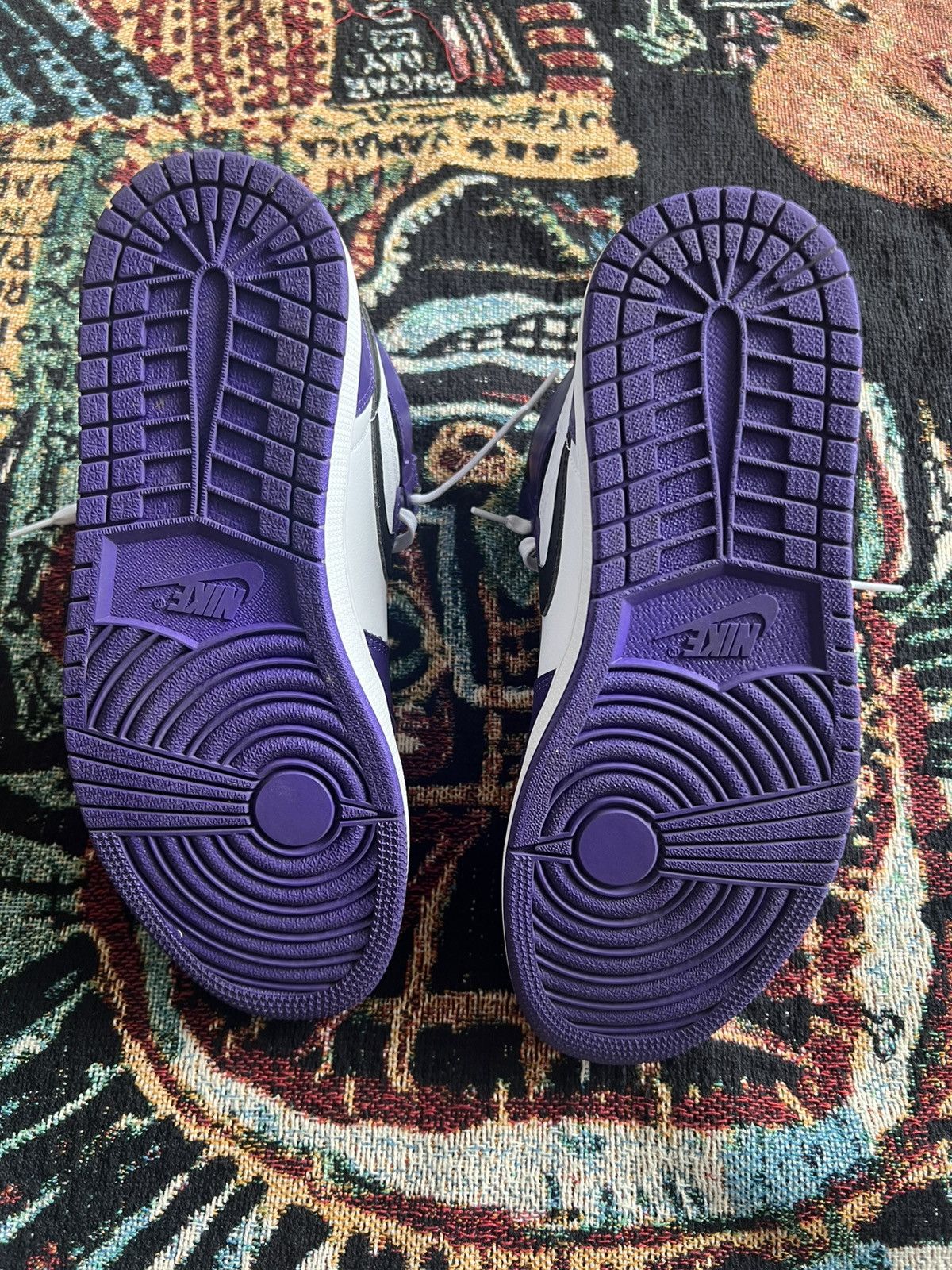 Jordan Brand × Nike Air Jordan 1 OG “Court Purple White” 2020 Size US 9 / EU 42 - 4 Thumbnail
