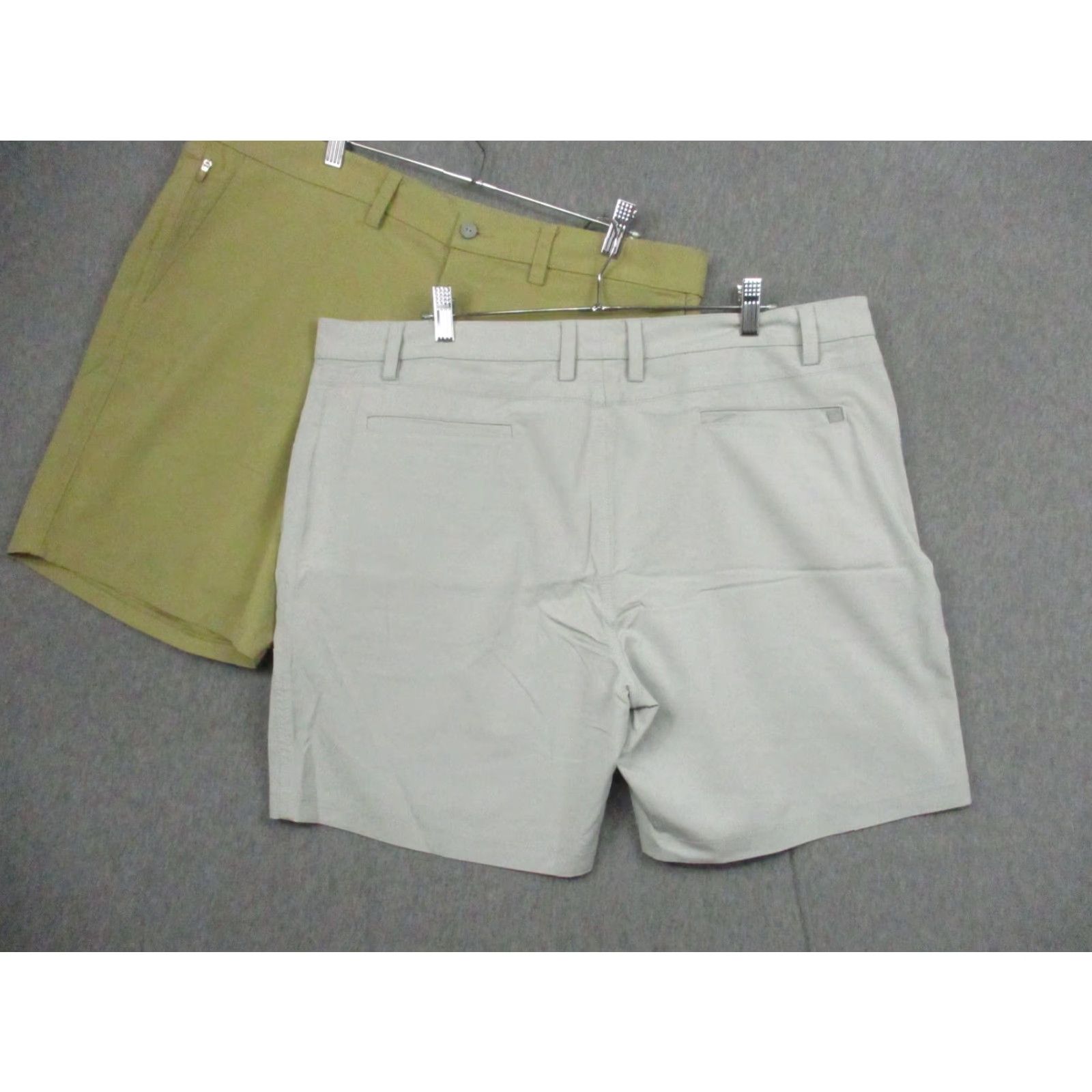 Vintage tasc Performance Shorts Mens 38 Tailored Gray Olive Bamboo Stretch Golf Lot 2 Size US 38 / EU 54 - 6 Thumbnail