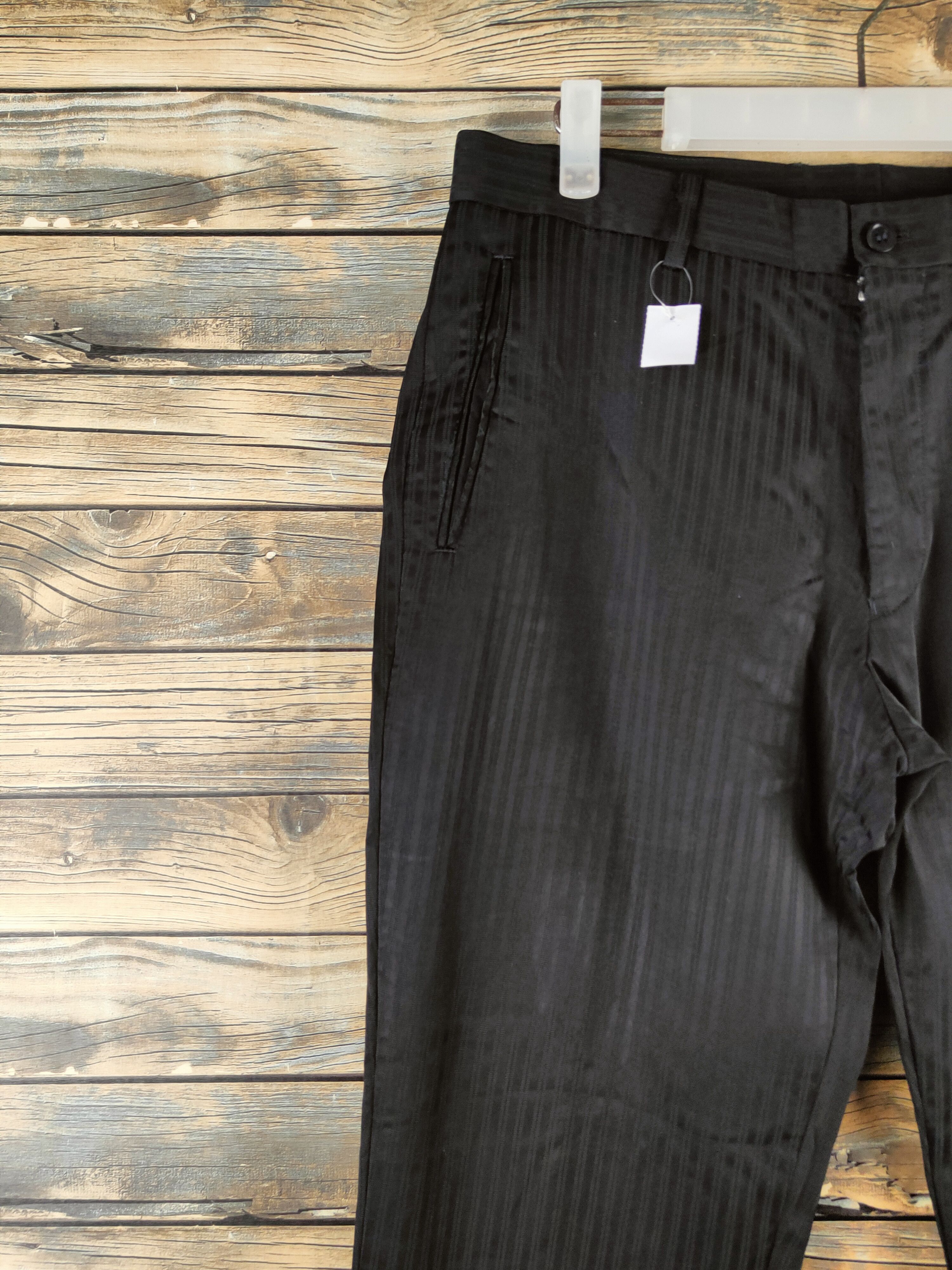 Katharine Hamnett London DL Katharine Hamnett London Black Casual Pants #46-709 Size 32" / US 10 / IT 46 - 3 Thumbnail