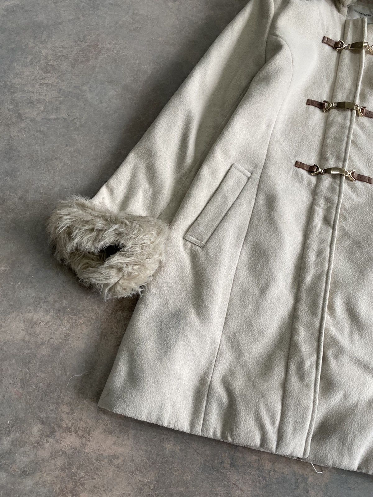 Japanese Brand × Vintage GLACIER FUR HAIRY PUNK GRUNGE LGB BUCKLE JACKET WINTER Size M / US 6-8 / IT 42-44 - 3 Thumbnail