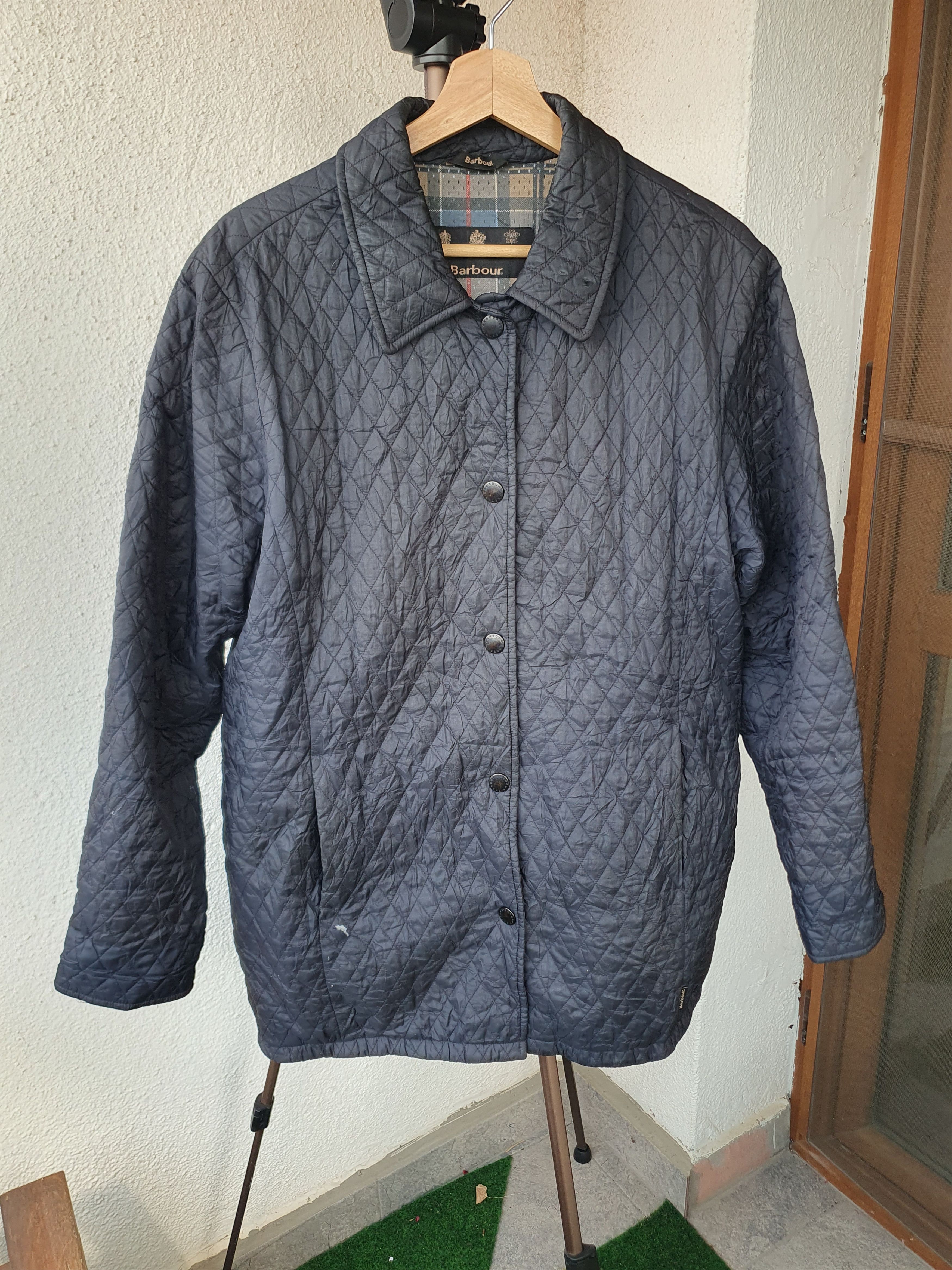 Barbour Barbour Tailored Flyweight Quilted Jacket L214 sz US10/UK14 Size L / US 10 / IT 46 - 1 Thumbnail