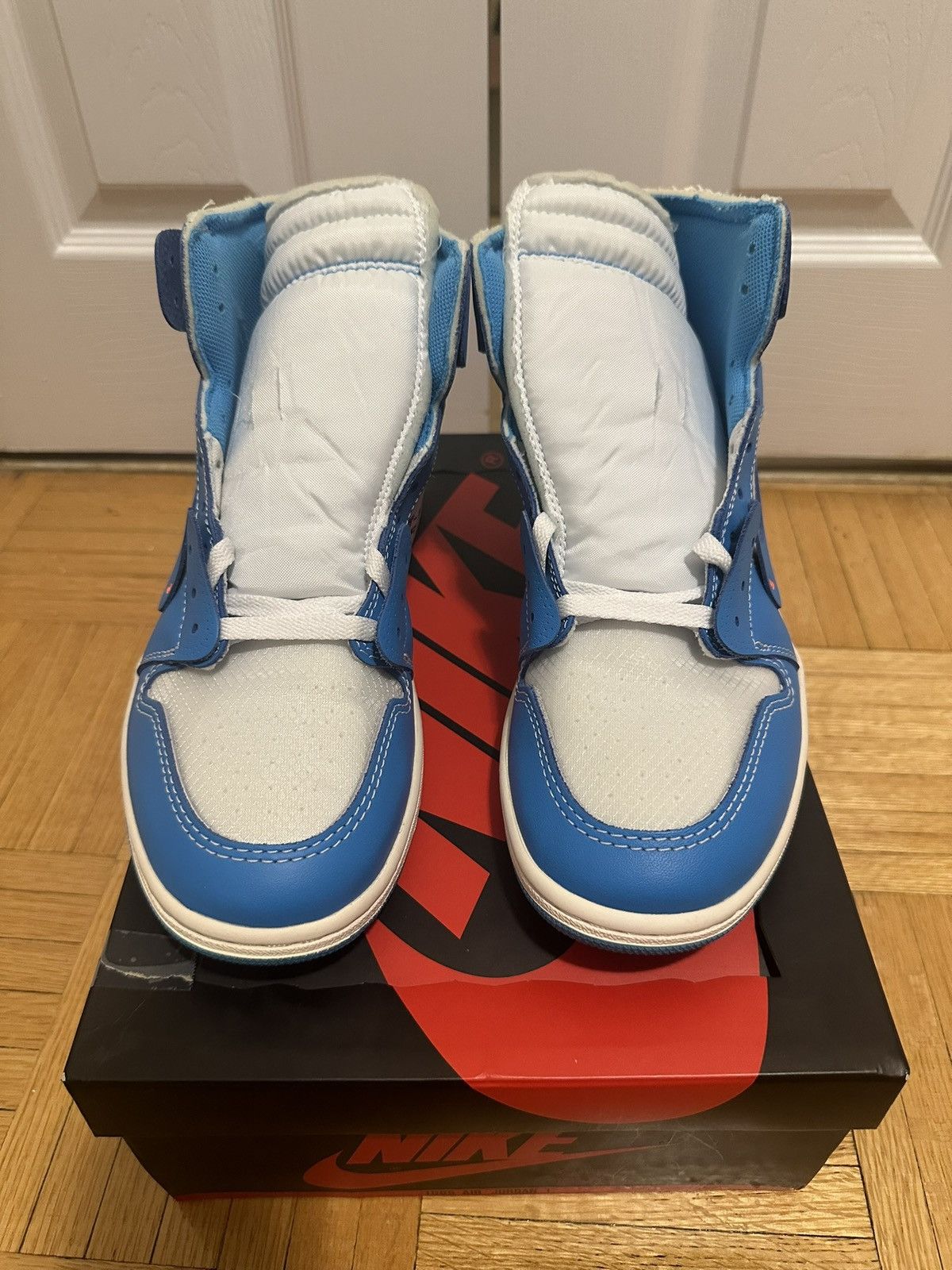Jordan Brand × Off-White Jordan 1 OFF-White UNC Size 9 Size US 9 / EU 42 - 2 Thumbnail