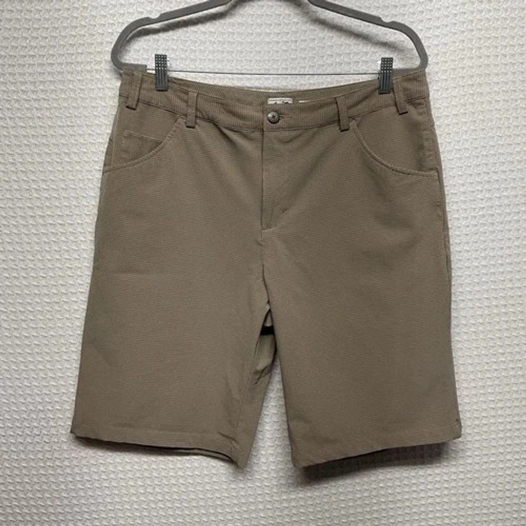Adidas NWOT Adidas Check Golf Athletic Wicking Bermuda Shorts Men34 Size US 34 / EU 50 - 8 Thumbnail