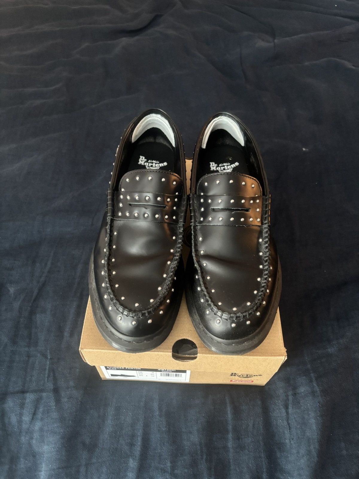 Supreme×Dr.Martens studded Penton Loafer Dr. Martens × Supreme 