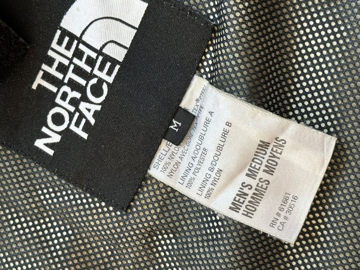 The North Face × Vintage The North Face 1998 Gore-Tex Mountain Light Jacket Size US M / EU 48-50 / 2 - 15 Thumbnail