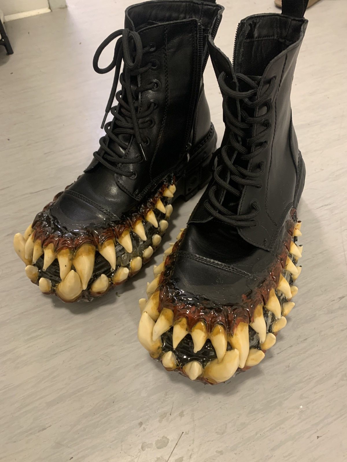 Venom Boots | Grailed